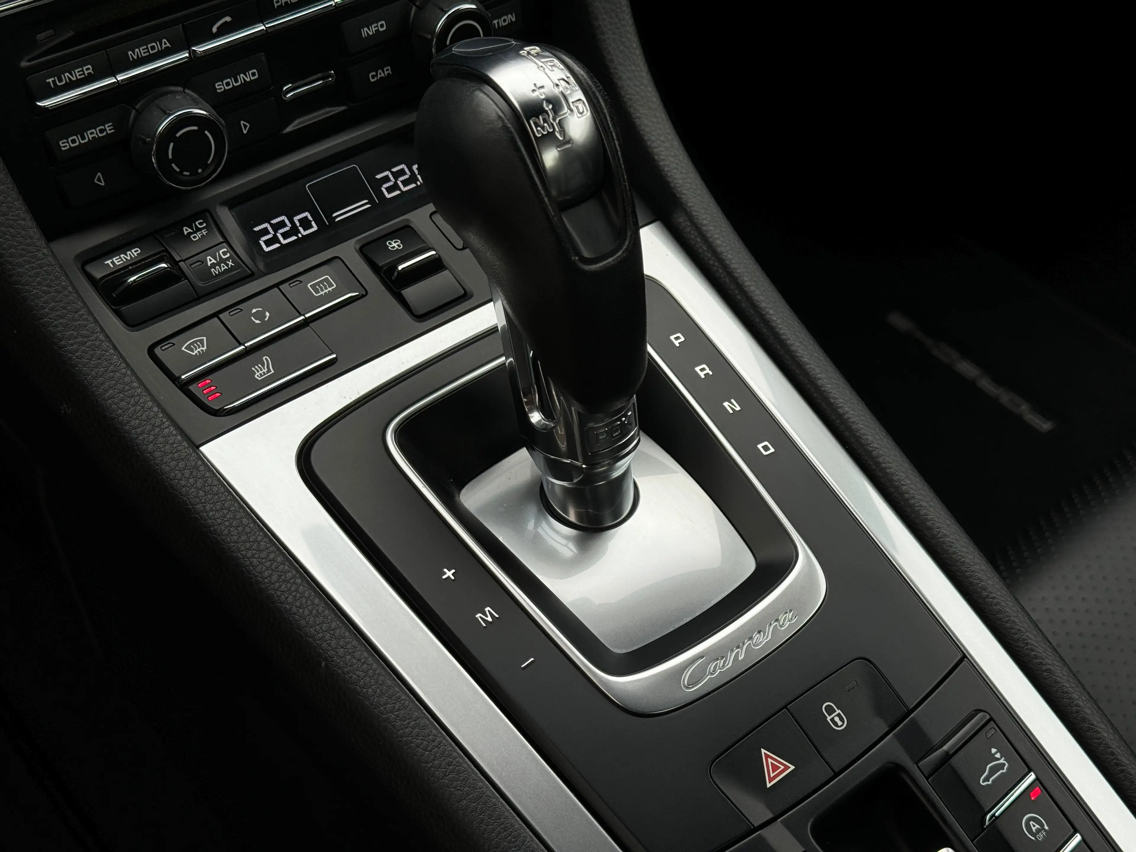 Porsche 911 - 991 Carrera 4S 3.8i Coupé PDK — photo 11