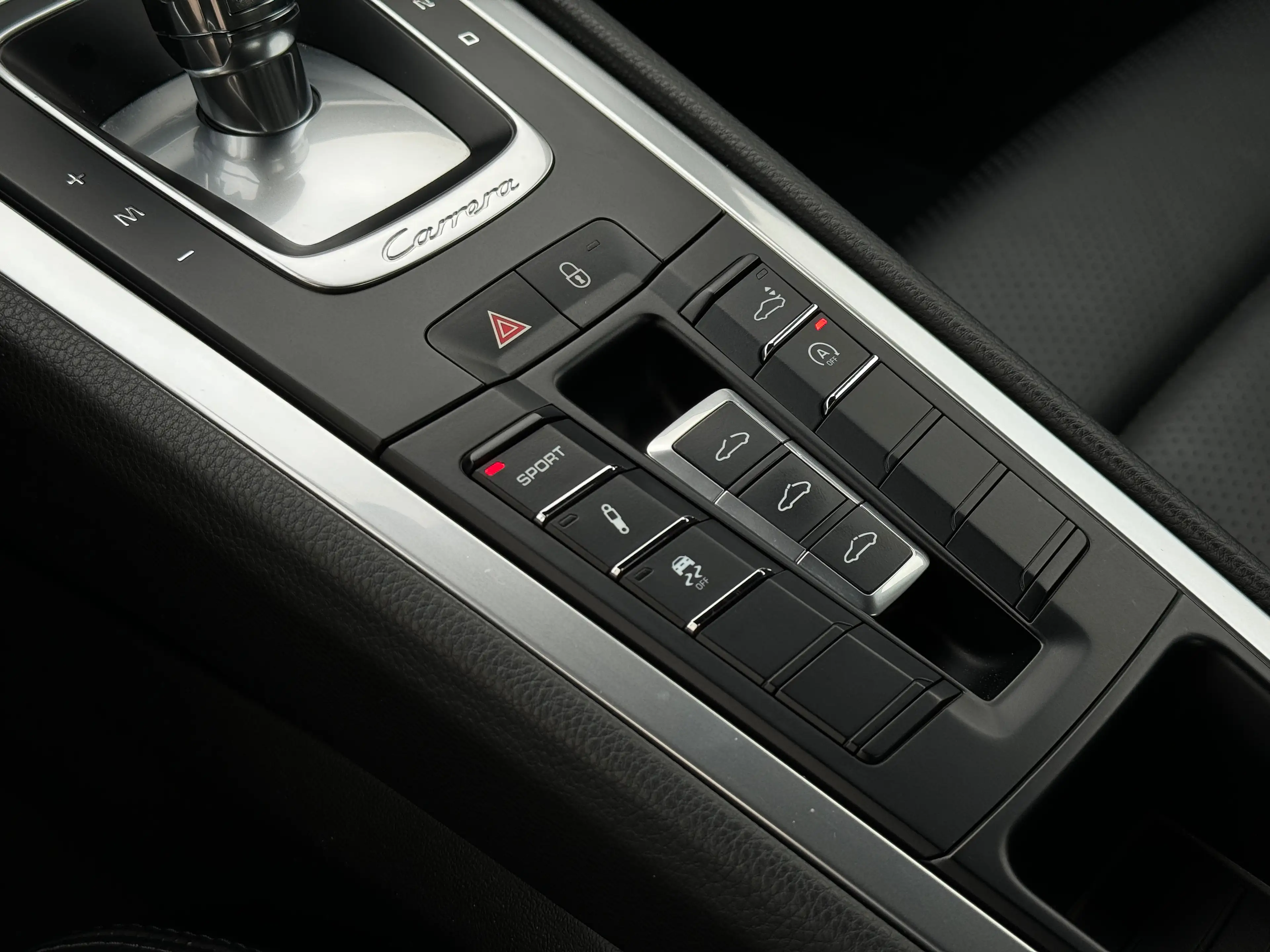 Porsche 911 - 991 Carrera 4S 3.8i Coupé PDK — photo 14