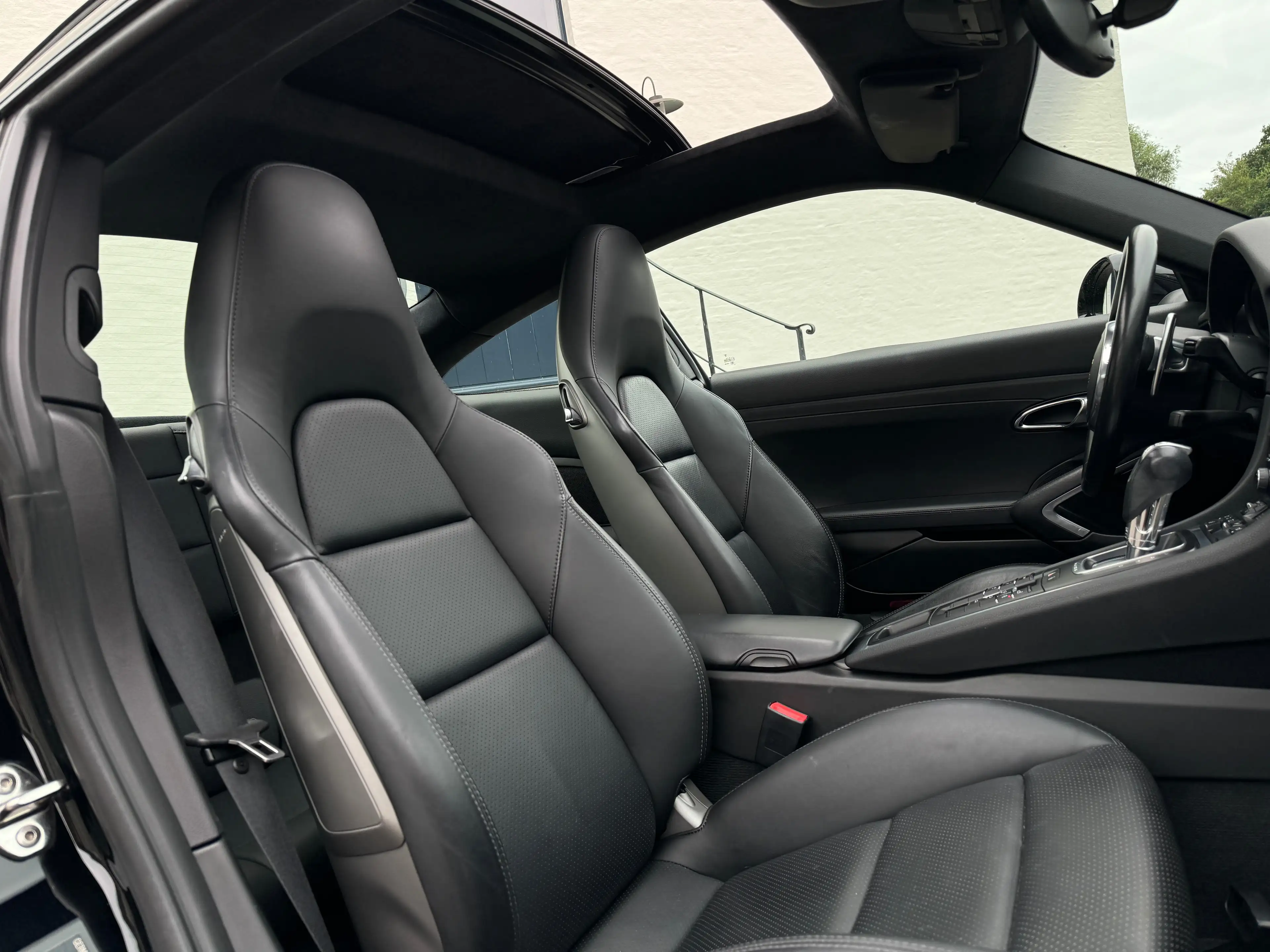Porsche 911 - 991 Carrera 4S 3.8i Coupé PDK — photo 13