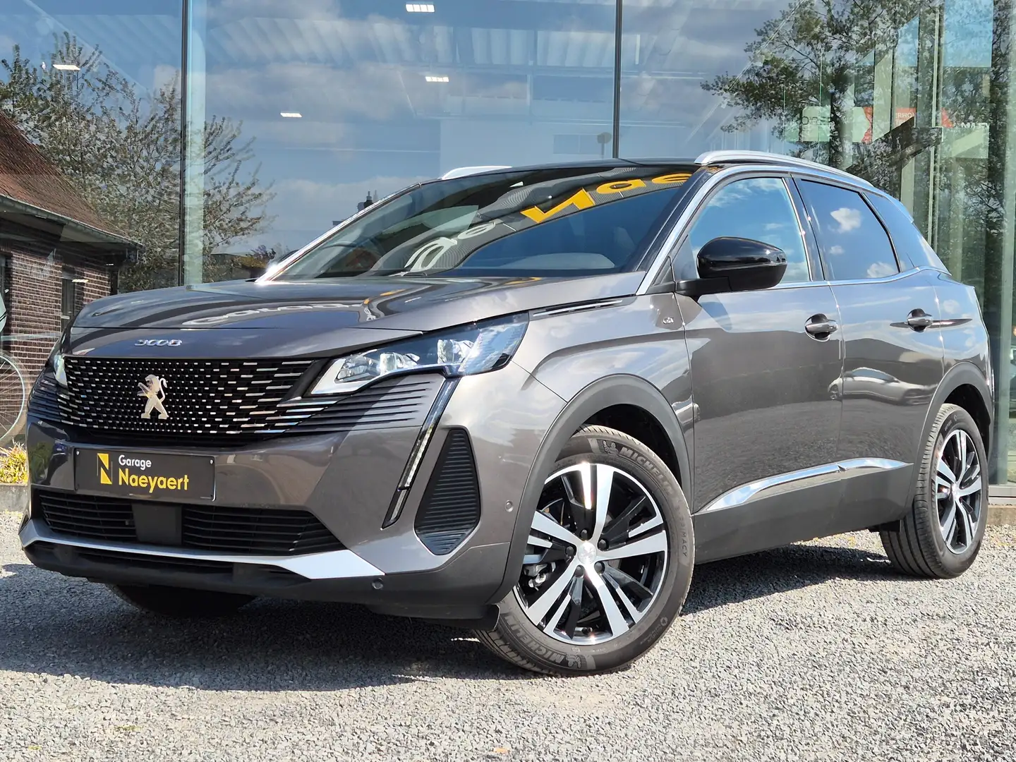Peugeot 3008 1.2  GT Line *ZETELVERWARMING, DODE HOEK, CAMERA * Grijs - 2
