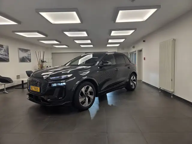 Audi Q6 e-tron SUV e-tron performance S line 305 CV / 225 kW