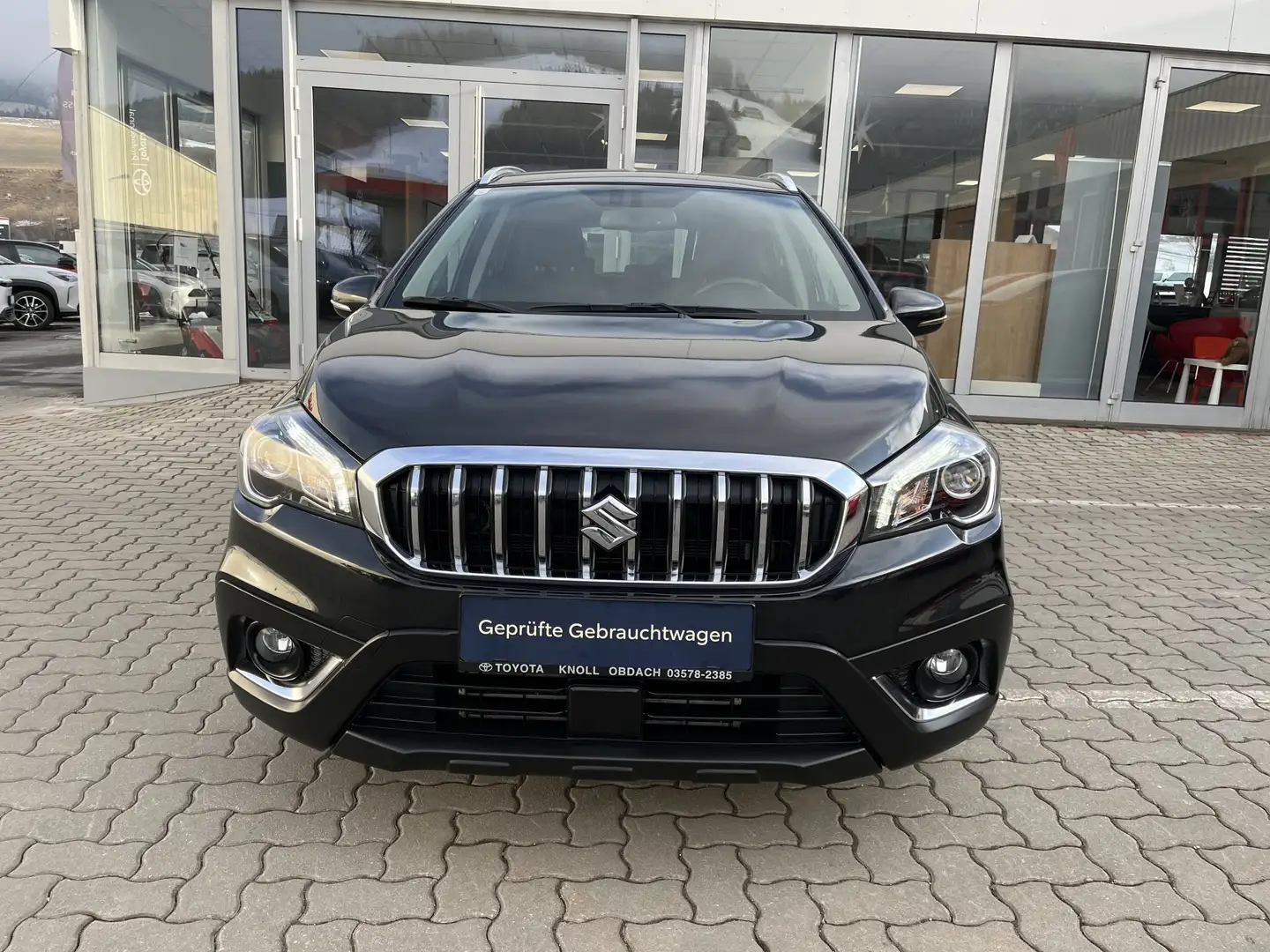 Suzuki SX4 S-Cross AllGrip Flash 4x4 Schwarz - 2