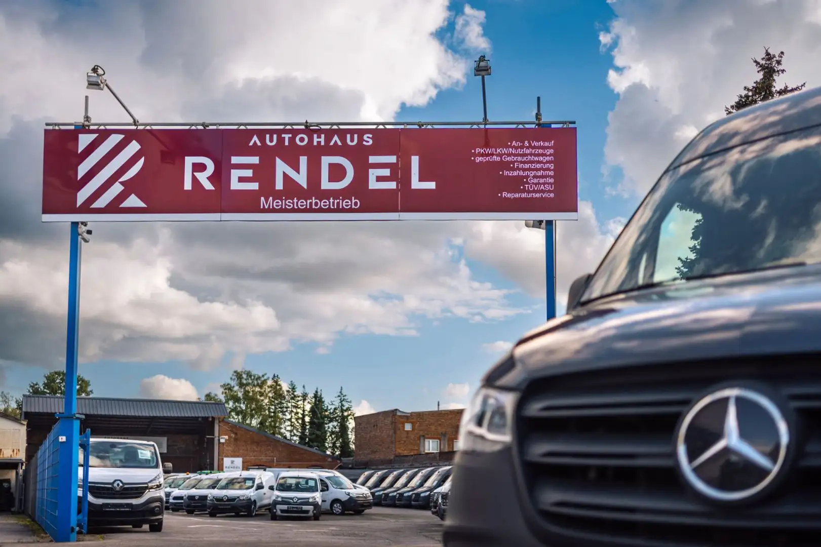 Mercedes-Benz Vito Kasten 110  Kamera Tempom. Klima Tüv neu E6 Grau - 1