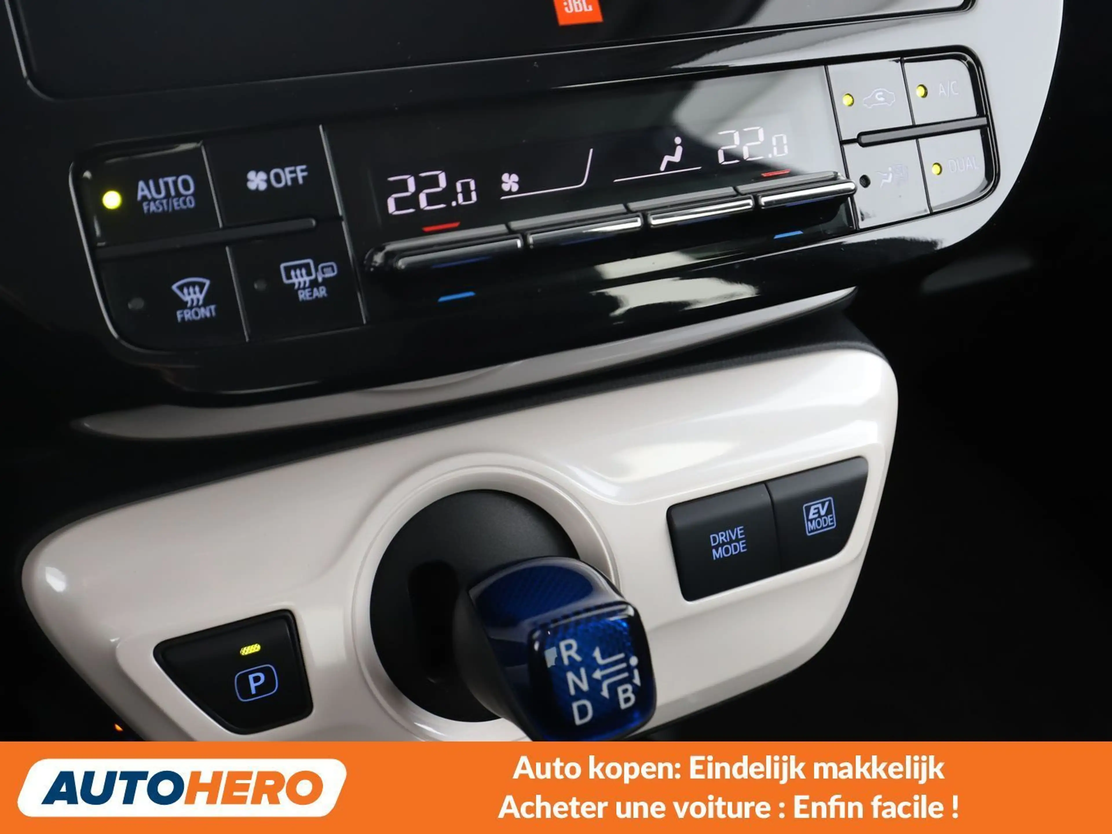 Toyota Prius 1.8 Style — photo 11