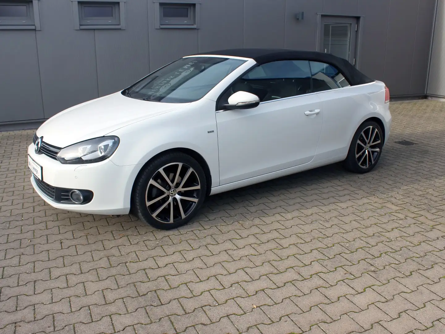Volkswagen Golf Cabriolet Cup 1,4 TSI Blanco - 2