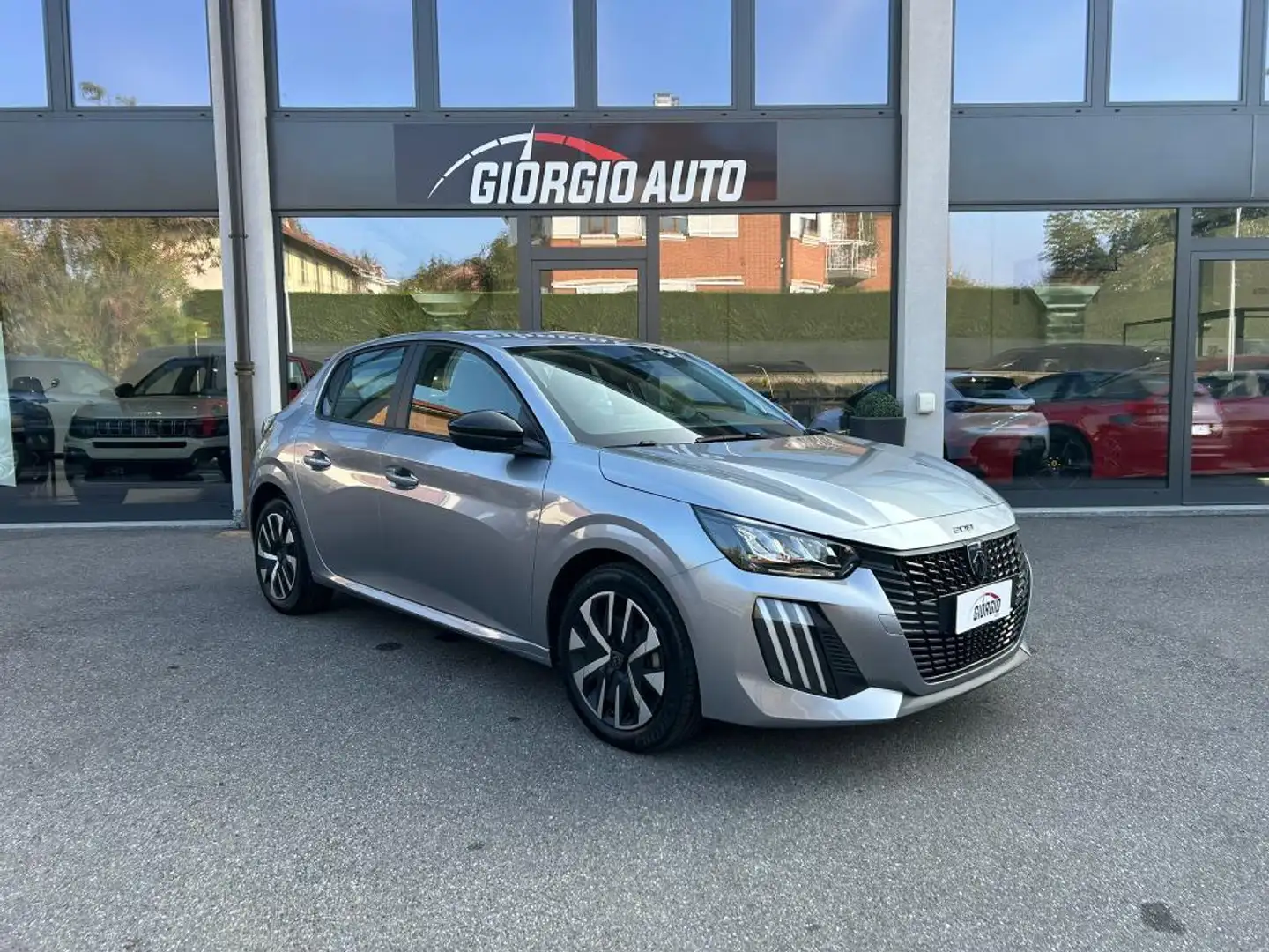 Peugeot 208 1.2 puretech Active s&s 100cv Zilver - 1