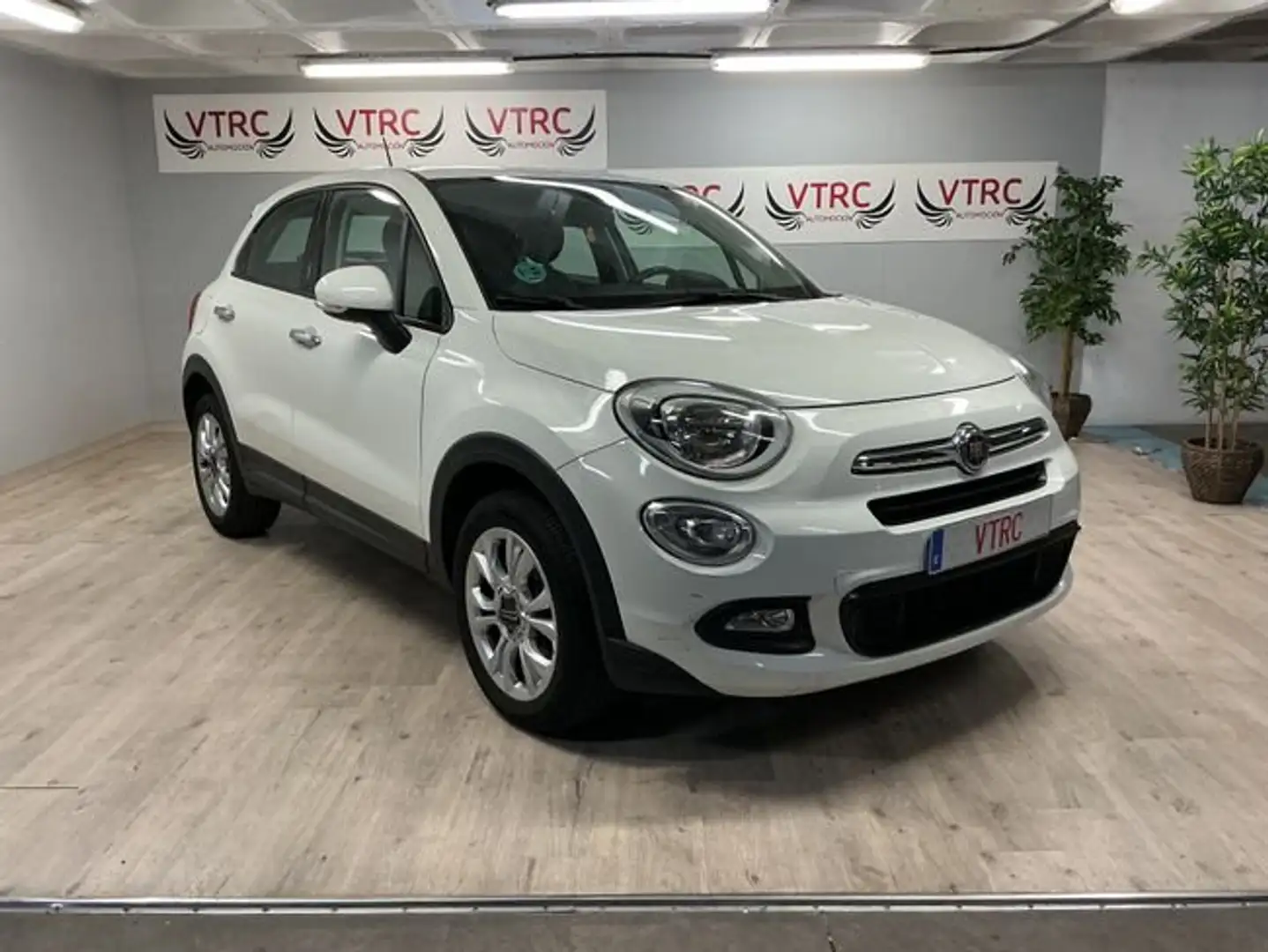 Fiat 500X Urban 10 Firefly T3 120 cv SS Blanc - 1