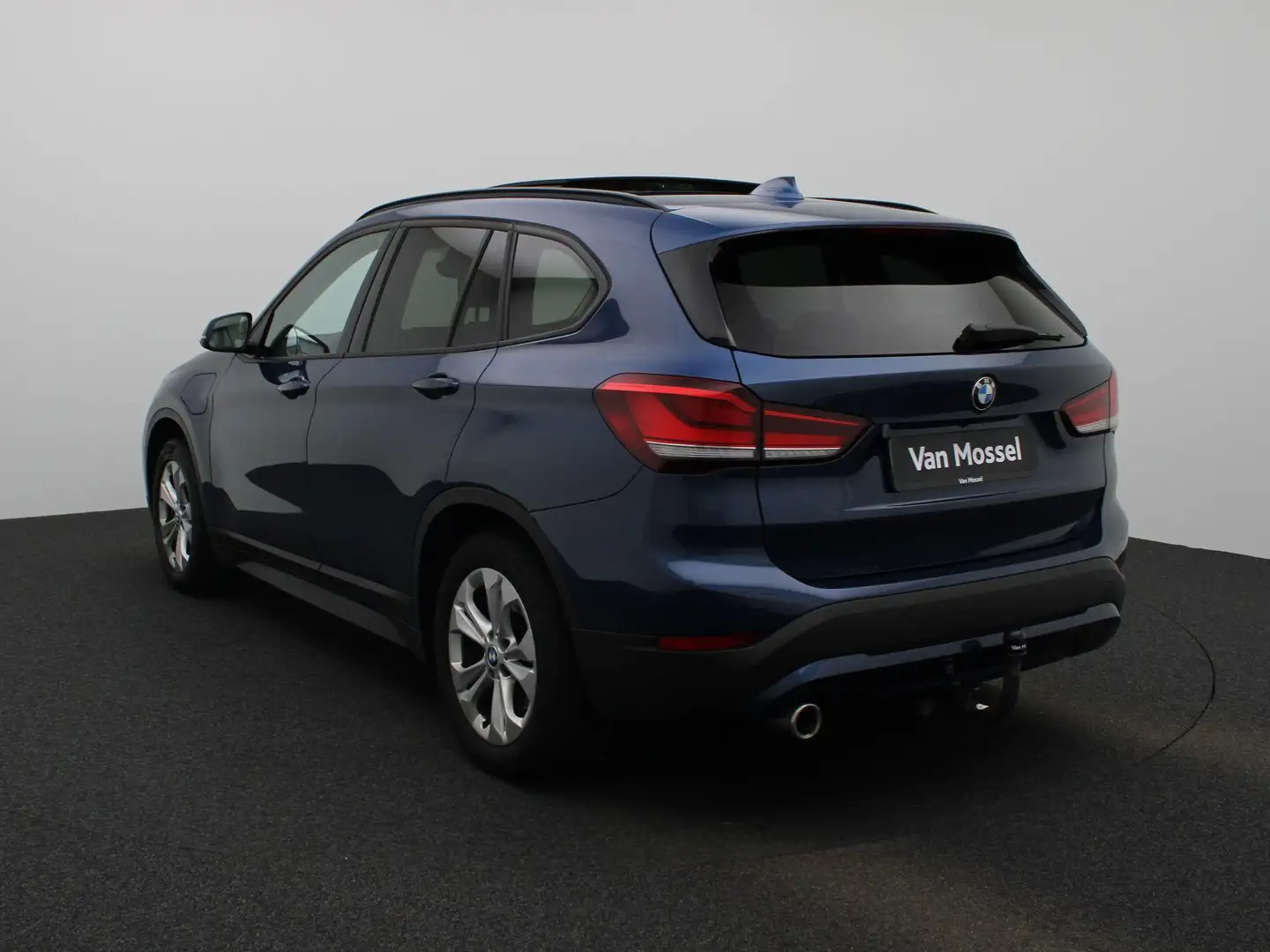 BMW X1 xDrive25e High Executive | LEER | PANO-SCHUIFDAK | Blu/Azzurro - 2