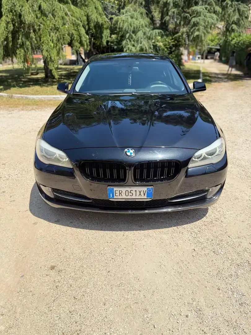 BMW 525 525d Business 218cv auto Nero - 1