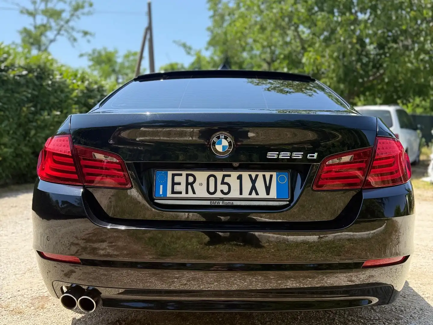 BMW 525 525d Business 218cv auto Nero - 2