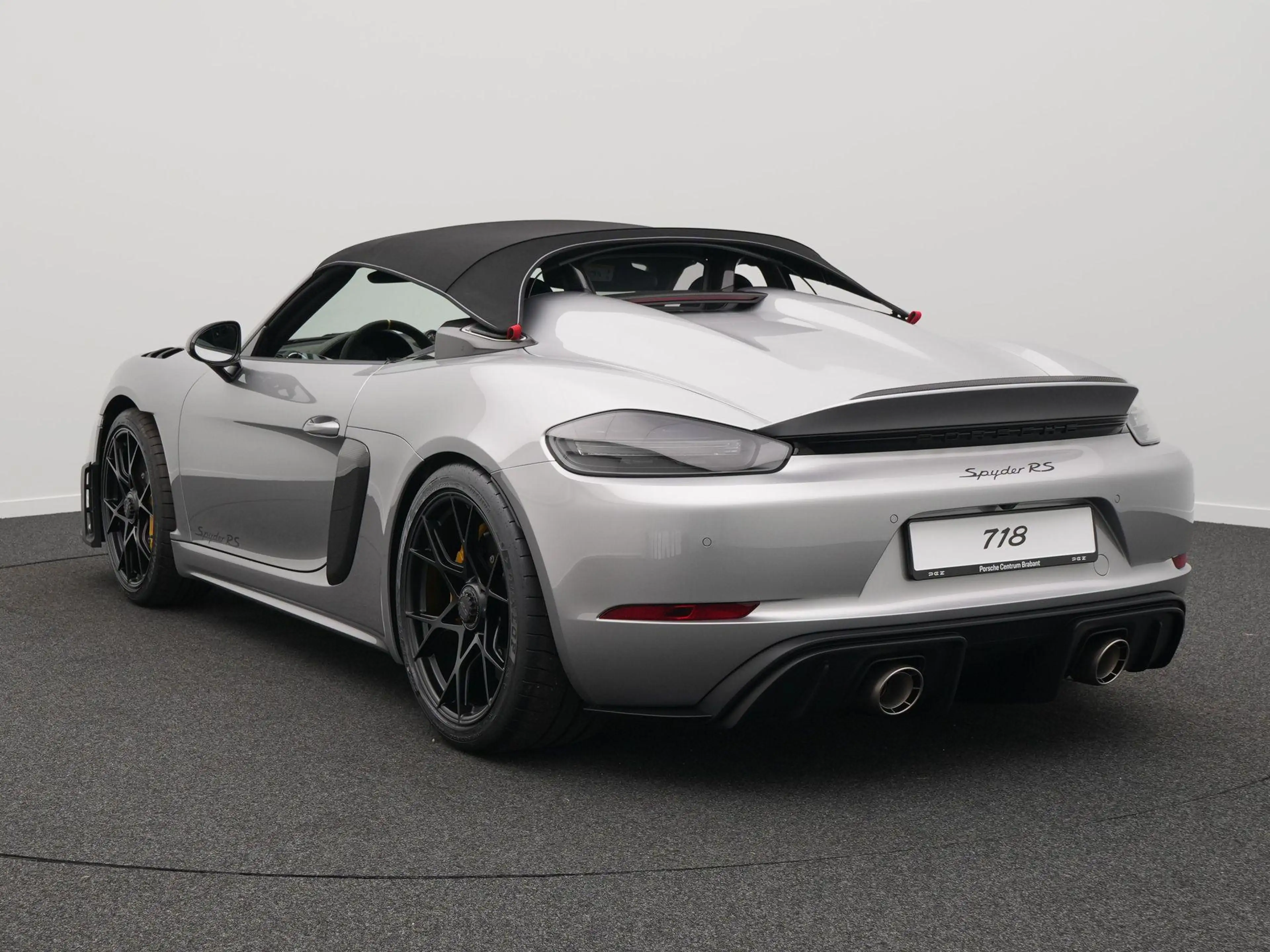 Porsche 718 Spyder RS — photo 3