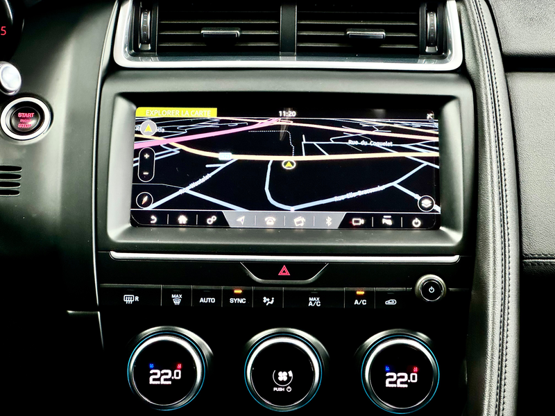 Jaguar E-Pace D150 - 2.0 D 150cv AWD S (4x4) — photo 11