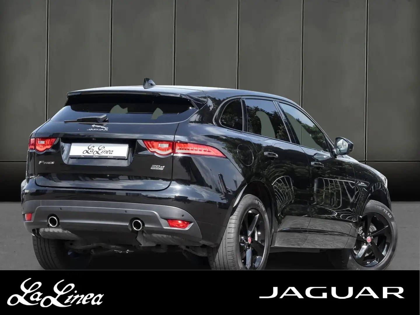 Jaguar F-Pace R-Sport AWD mit Standheizung Schwarz - 2