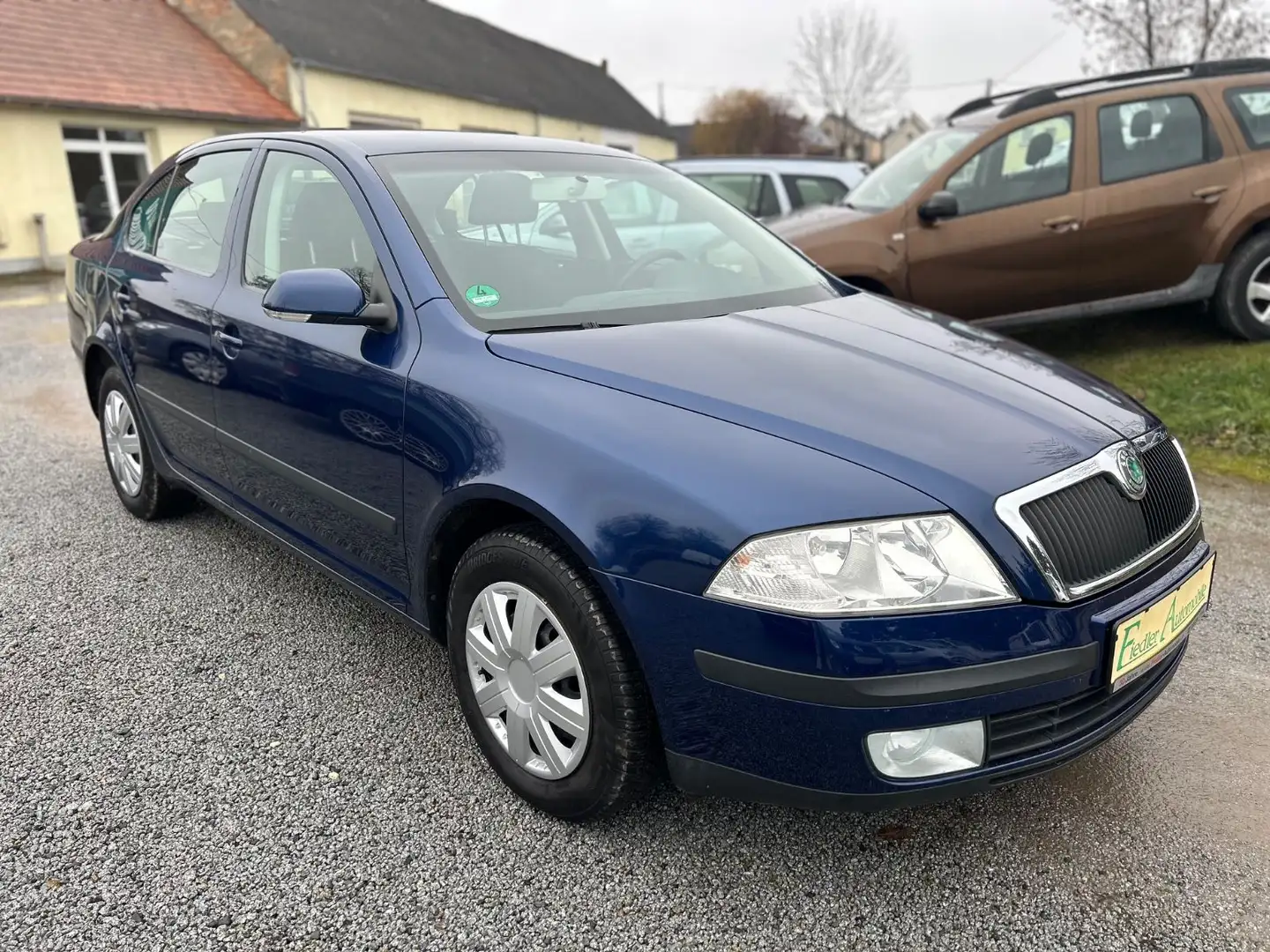 Skoda Octavia 1.6/Klimaauto/Tempo/Sitzhzg/Tüv08.27 Blau - 2
