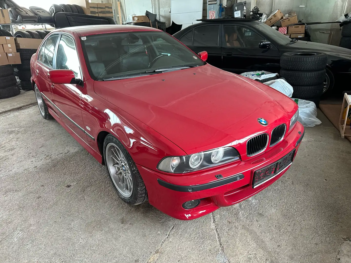 BMW 530 d M-Paket Aut. 193PS,1.Besitz,141.000km crvena - 1