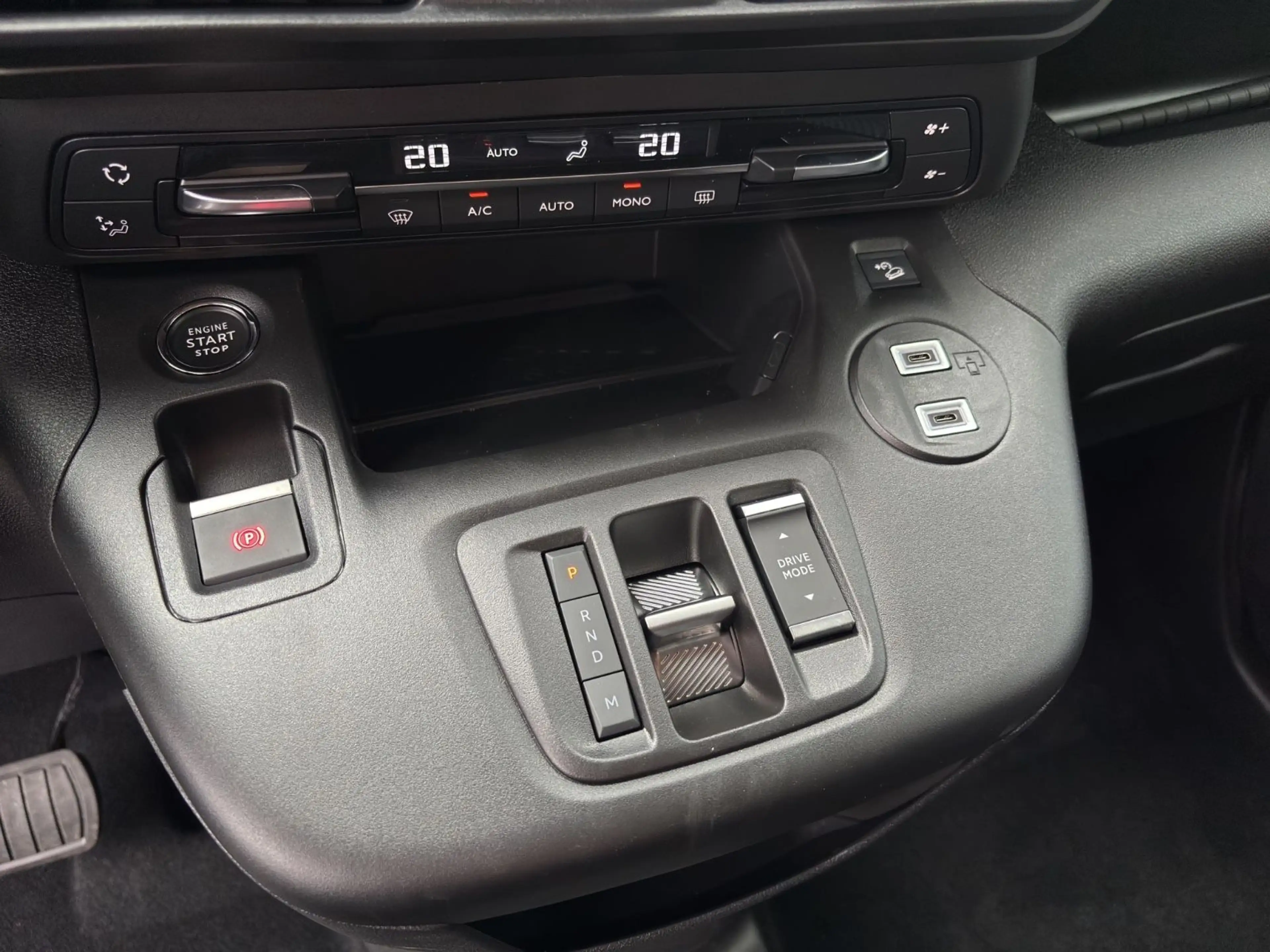 Fiat Doblo L2 Maxi 7-Sitzer*Kamera*Blis*Winterpaket — photo 23