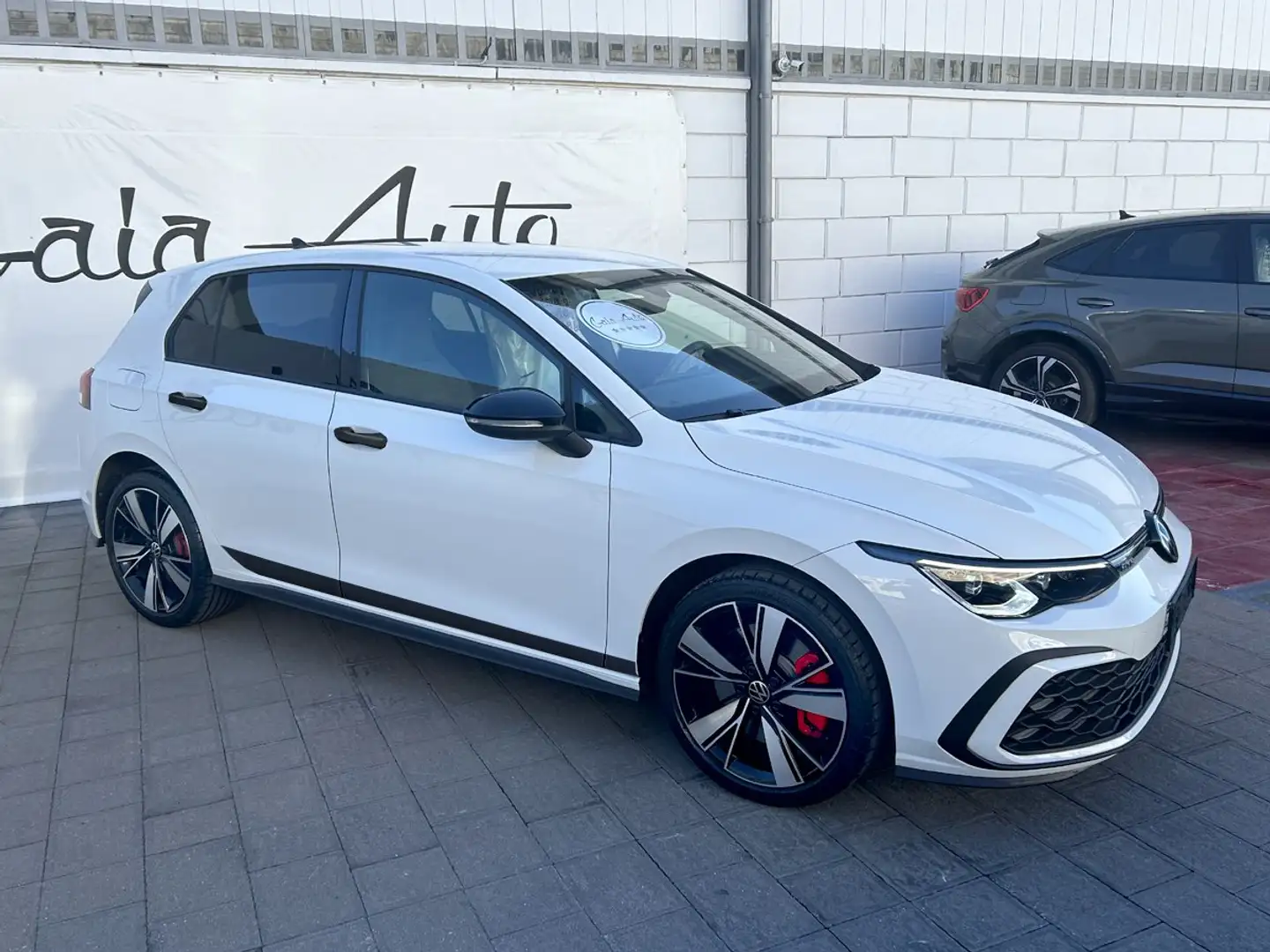 Volkswagen Golf GTE 1.4 dsg (plug-in 150CV+95CV) cerchio18, full LED Bianco - 2