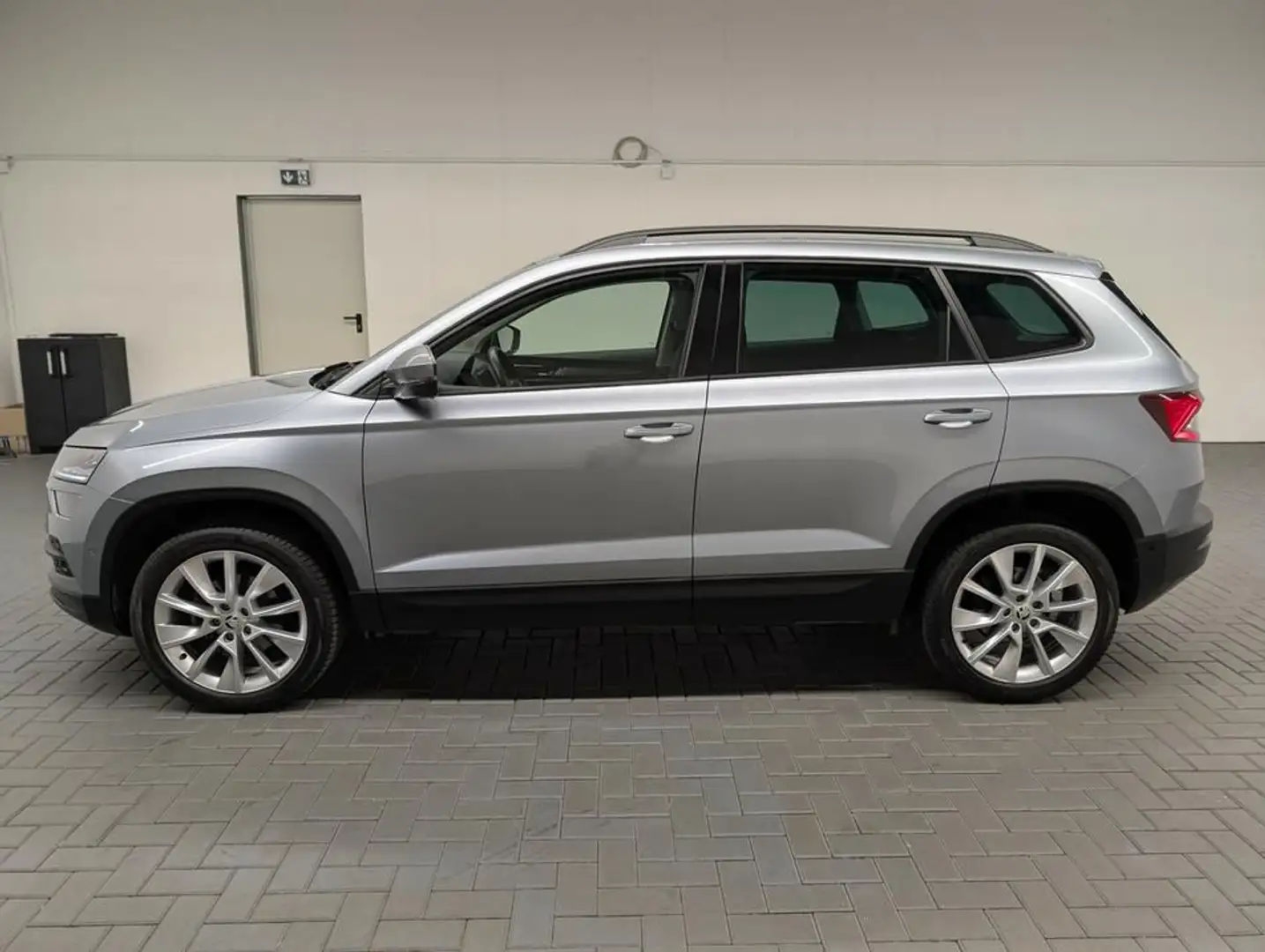 Skoda Karoq Style LED/Kam/VirCo/Navi/SHZ/18-Zoll Grau - 2