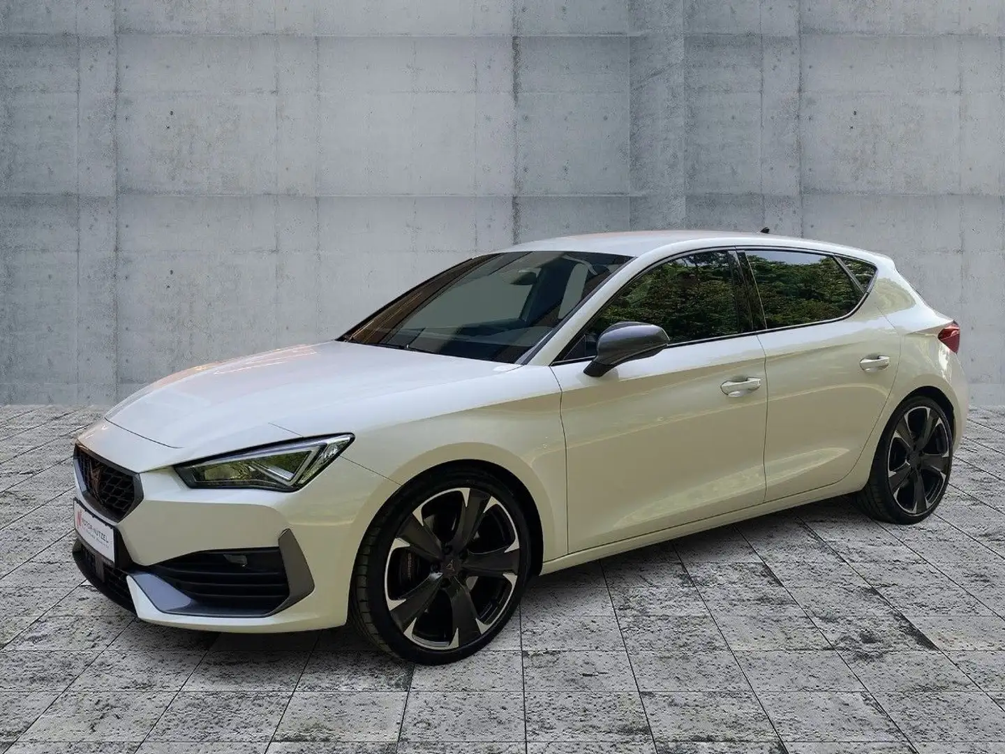 CUPRA Leon VZ 2.0 TSI DSG LED+NAVI+ACC+SHZ+DAB+19Z Weiß - 2
