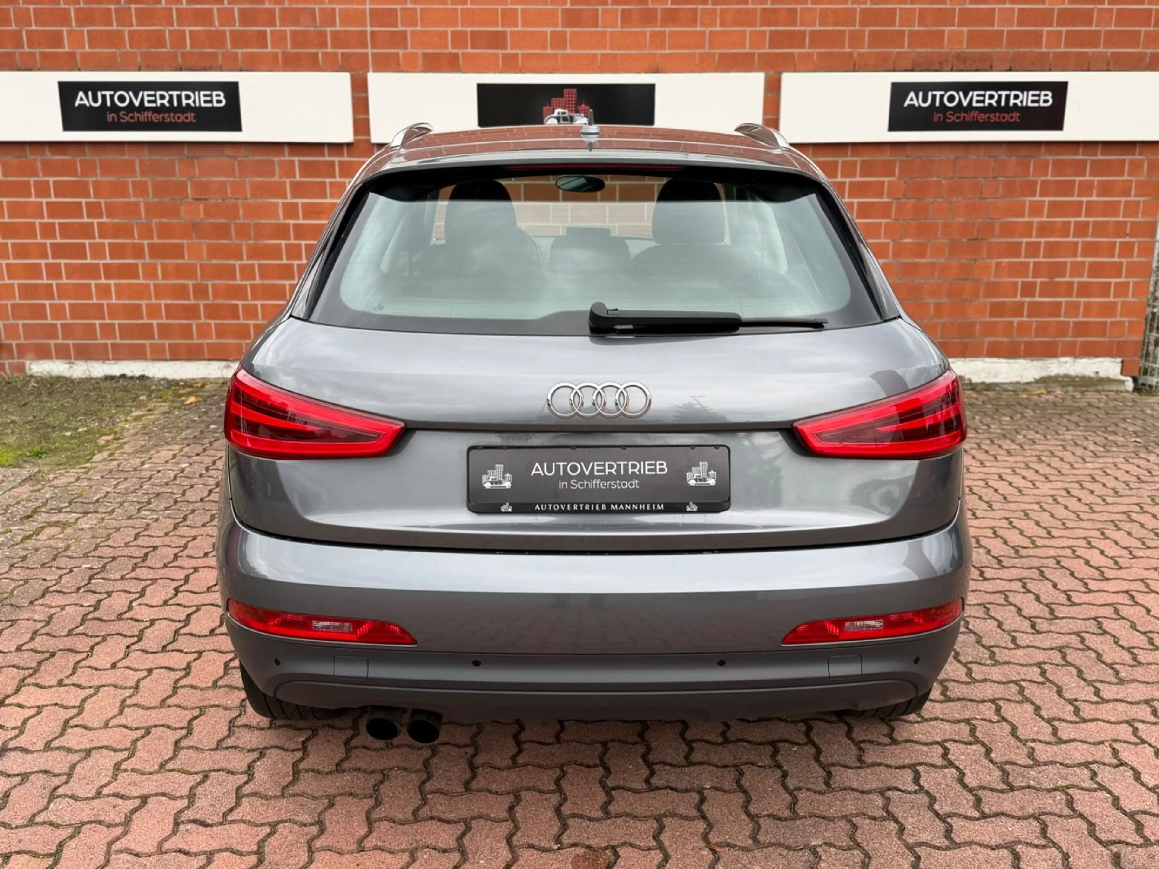 Audi Q3 2.0 TDI /XENON/NAVI/1.HAND/PDC/SHZ/MFL — photo 5