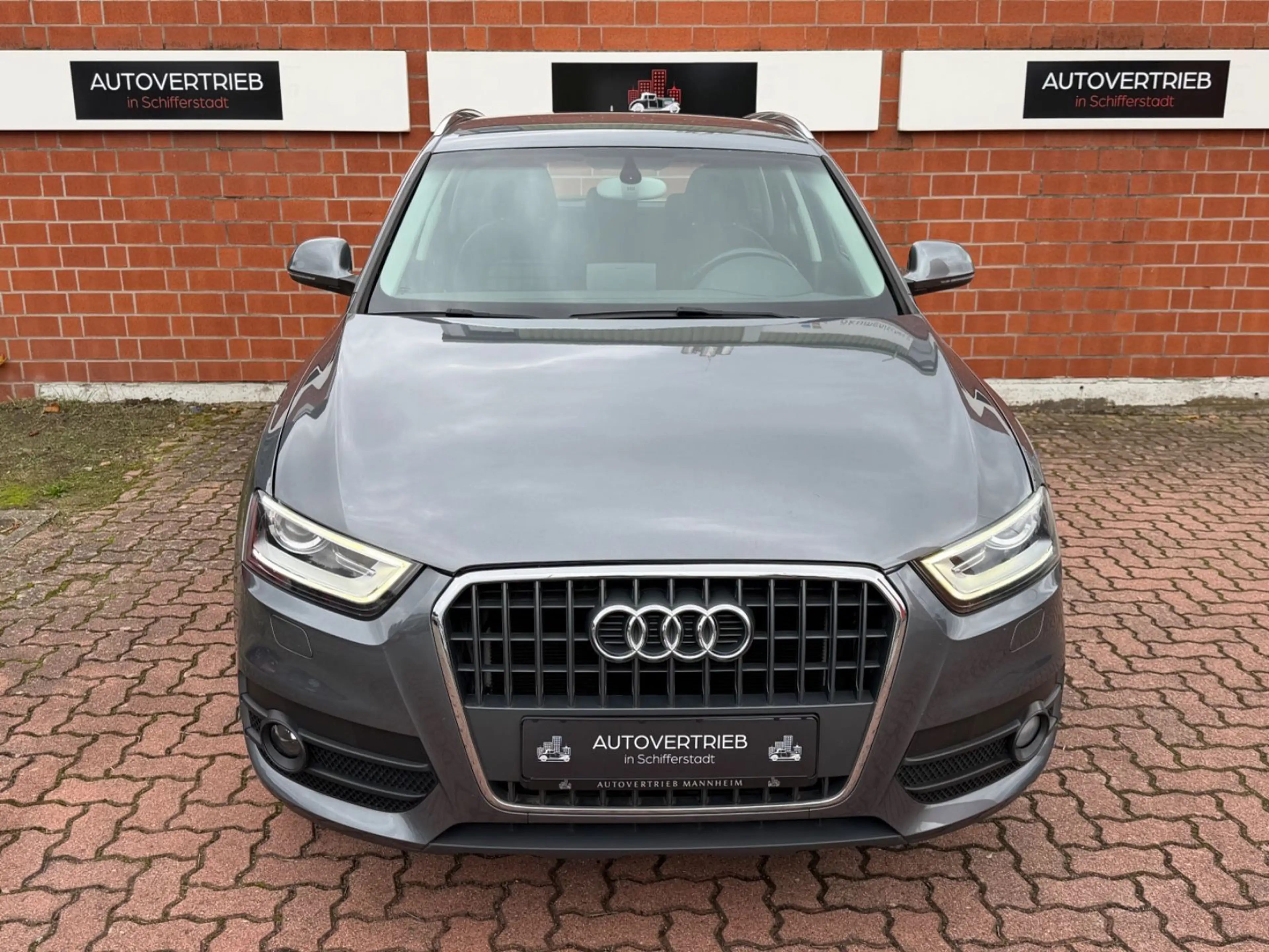Audi Q3 2.0 TDI /XENON/NAVI/1.HAND/PDC/SHZ/MFL — photo 2