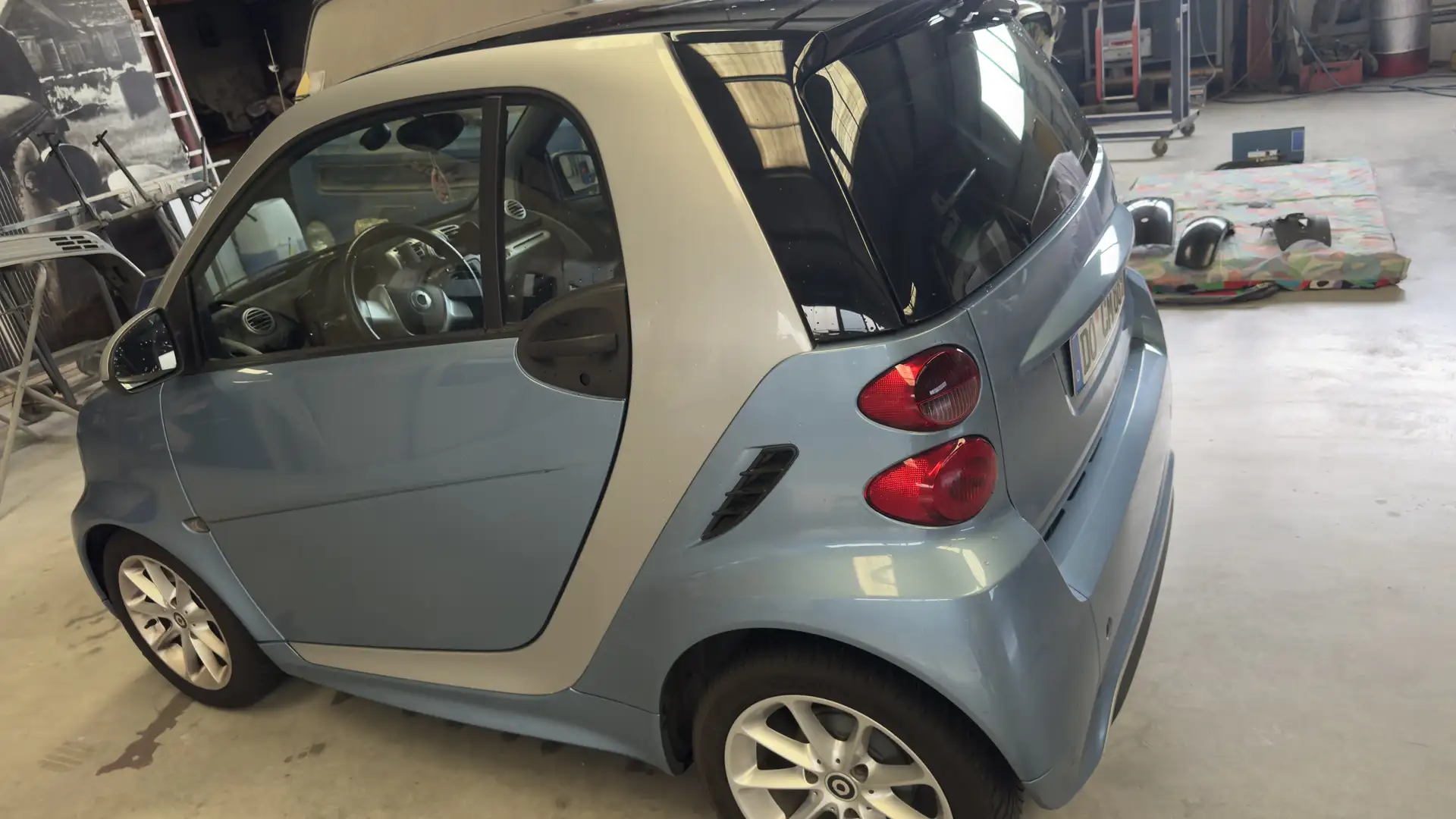smart forTwo Smart 452 MHD in Ice Blue 104TKM top Ausstattung Grau - 2