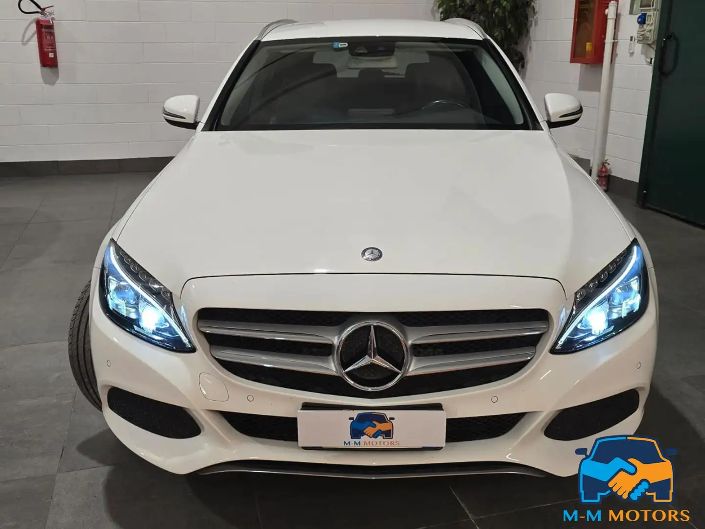 Mercedes-Benz C 200 d S.W. Automatic Sport Plus Weiß - 2