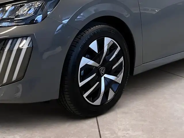 Peugeot 208 view 15