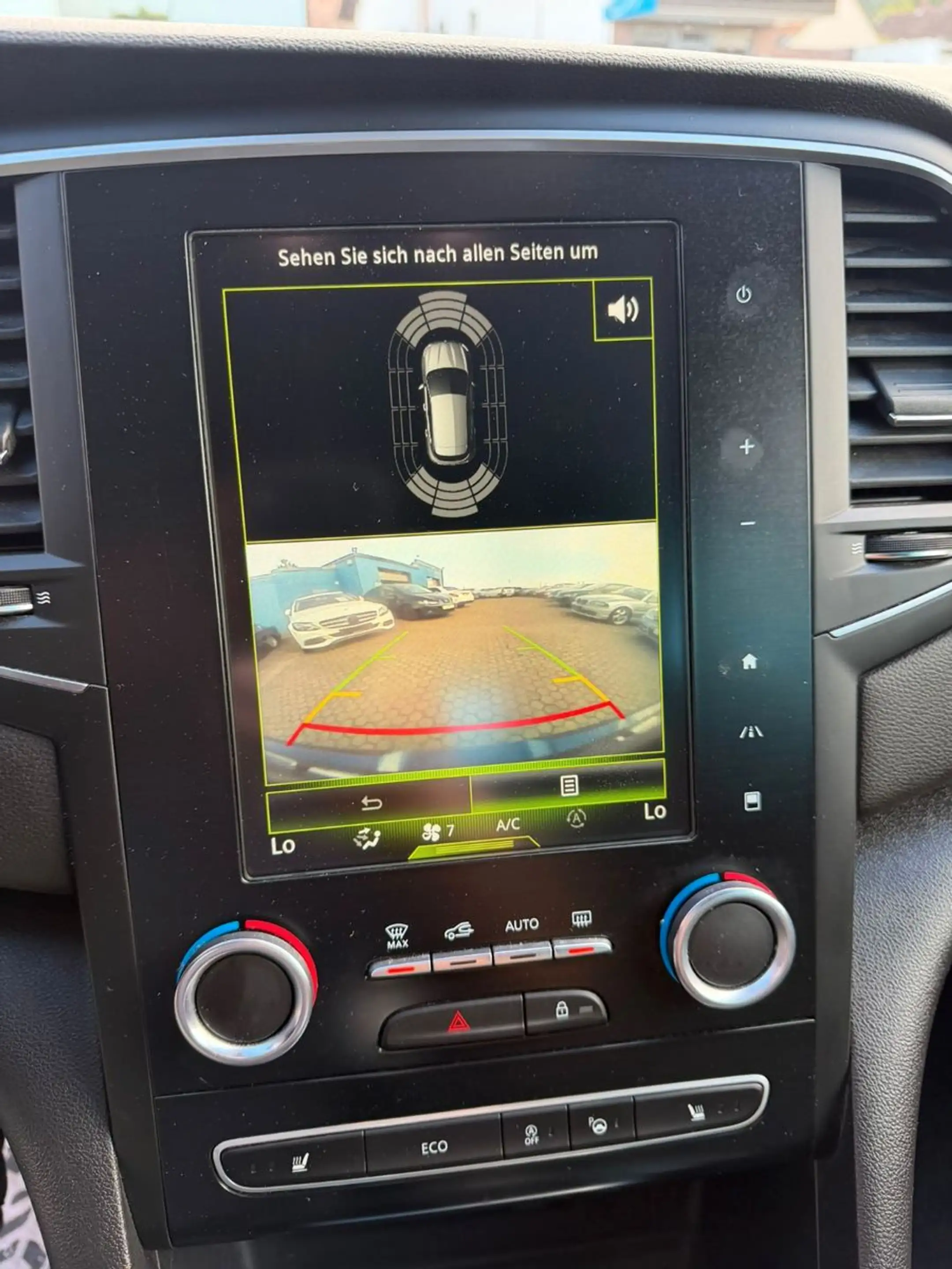 Renault Megane IV BOSE-Edition — photo 15