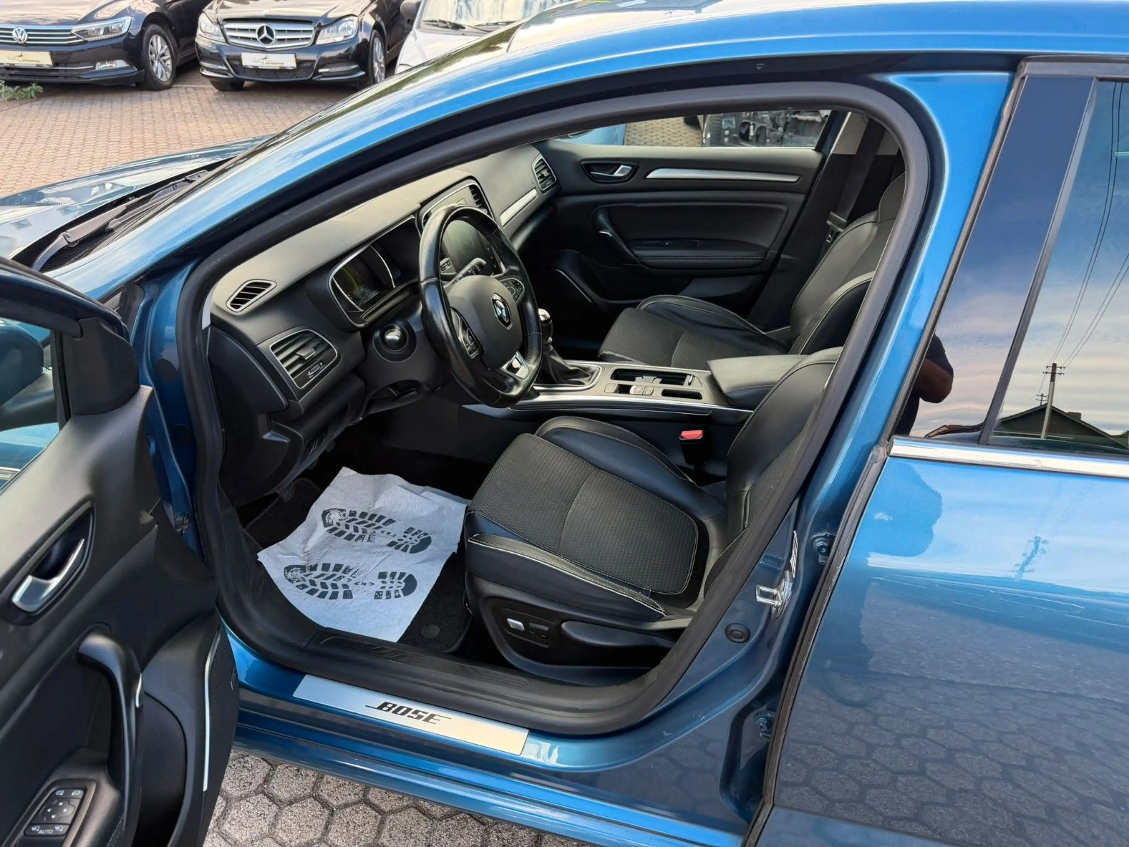 Renault Megane IV BOSE-Edition — photo 13