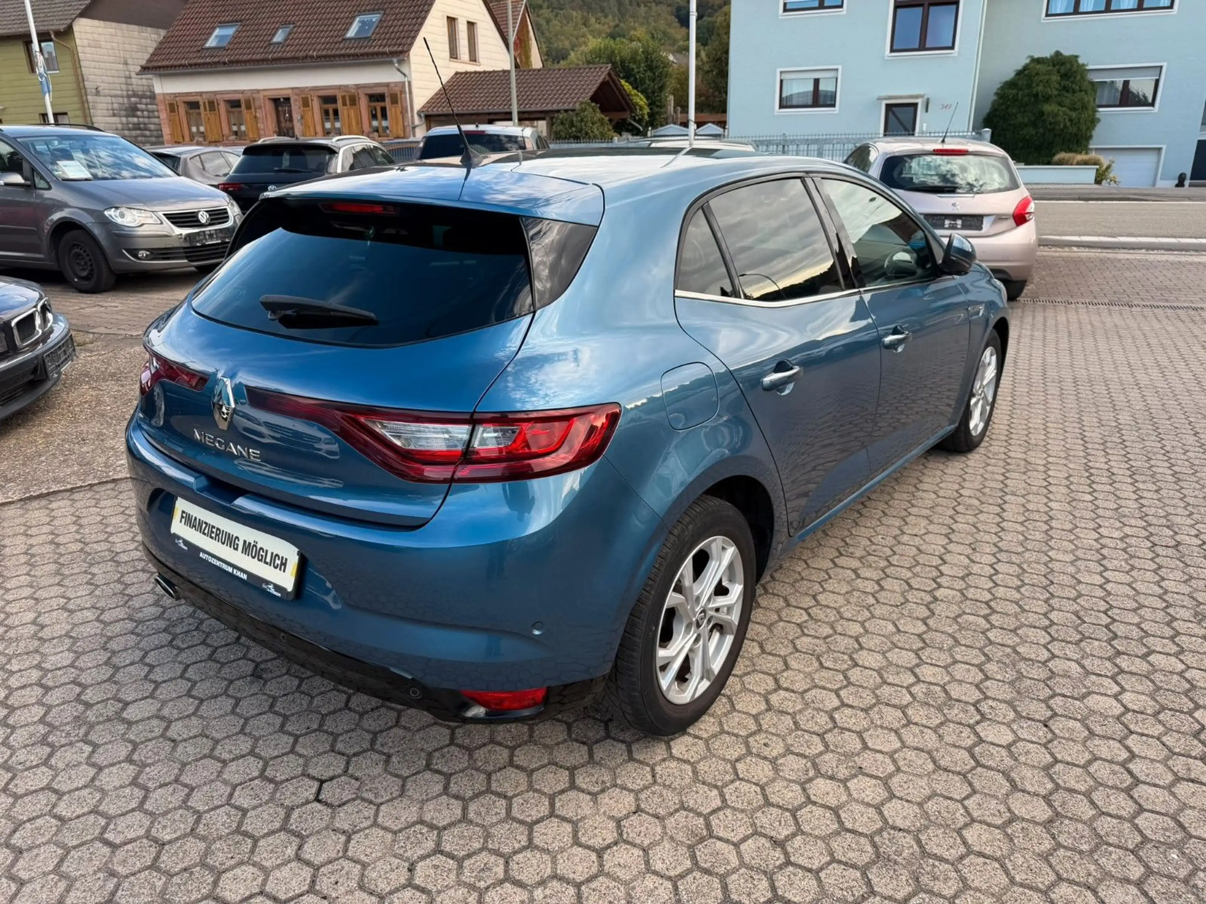 Renault Megane IV BOSE-Edition — photo 7