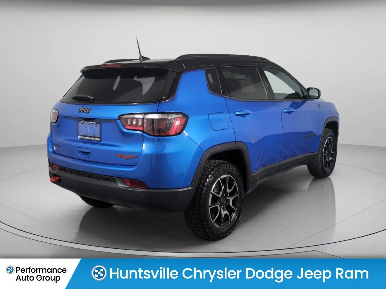 Jeep Compass photo Jeep Compass