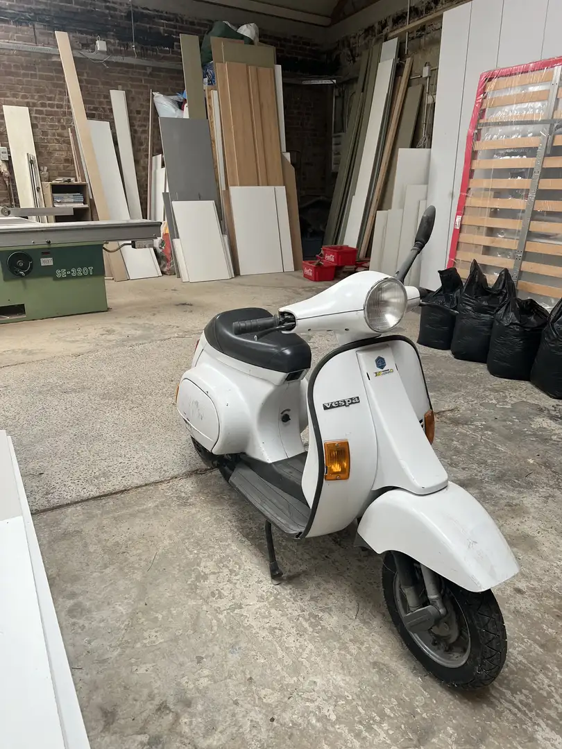 Vespa 50 allumage électrique,3 vitesses a la poignée gauc - 2