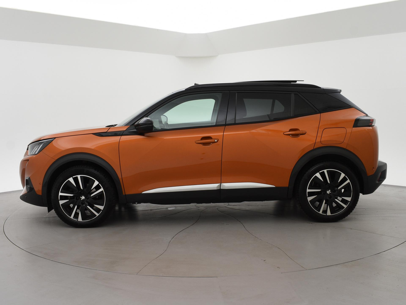 Peugeot e-2008 EV GT PREMIERE + PANORAMA SCHUIFDAK | ADAPTIVE CRU — photo 5
