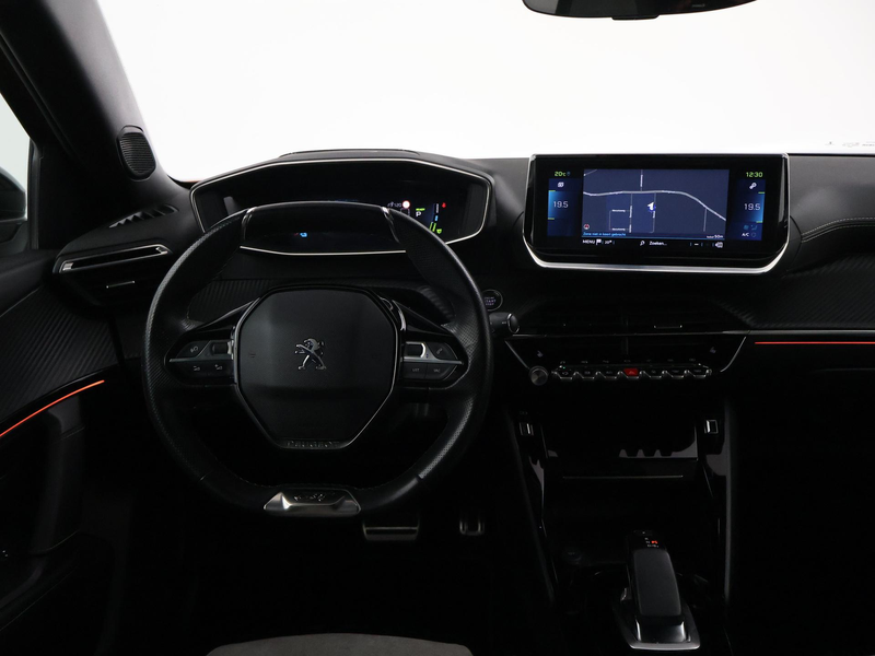 Peugeot e-2008 EV GT PREMIERE + PANORAMA SCHUIFDAK | ADAPTIVE CRU — photo 3