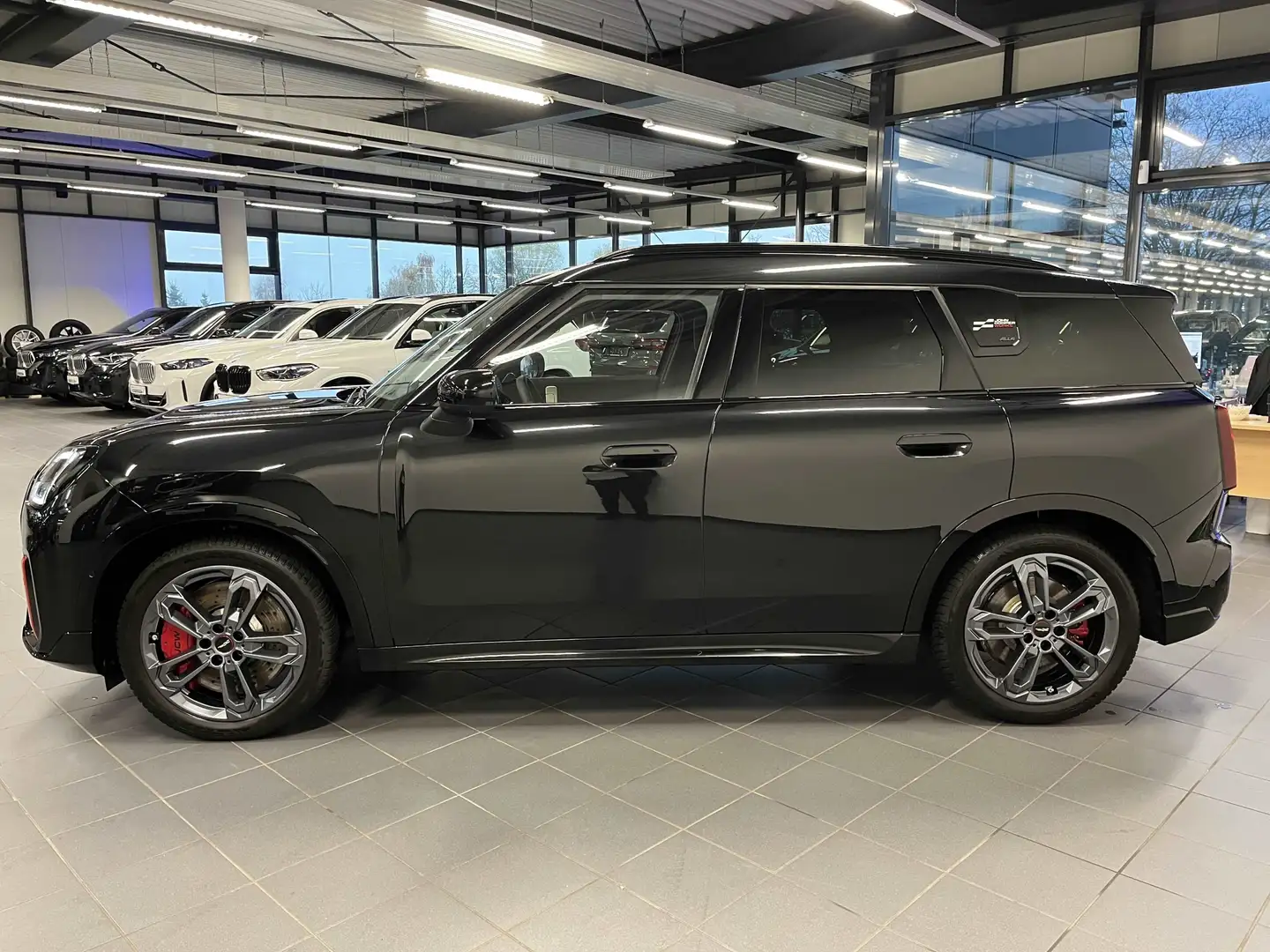 MINI John Cooper Works Countryman John Cooper Works Countryman ALL4 M Sport HUD Schwarz - 2