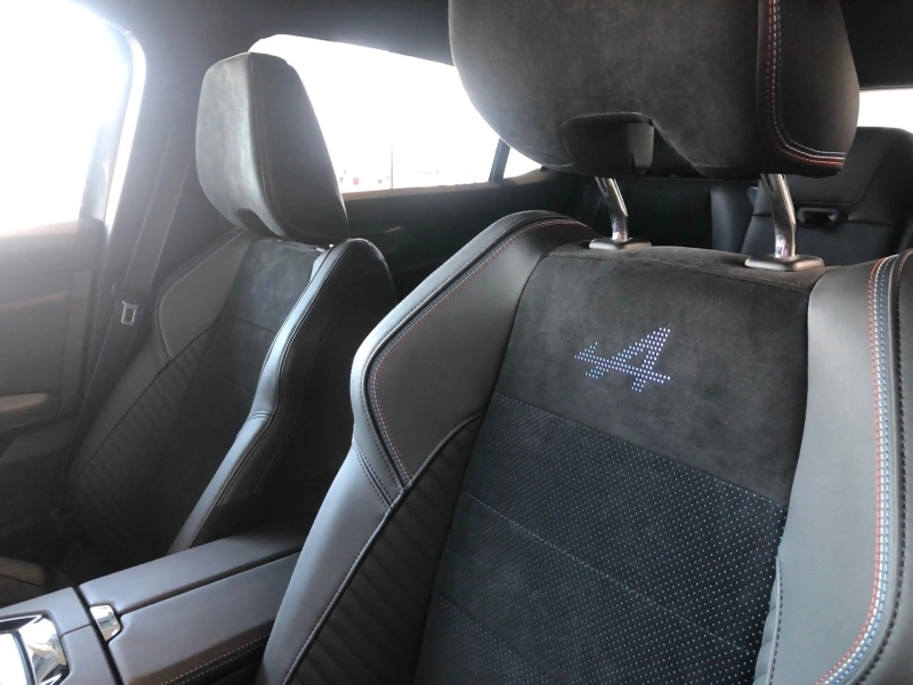 Renault Rafale RAFALE Esprit Alpine Full Hybrid E-Tech 200 — photo 13