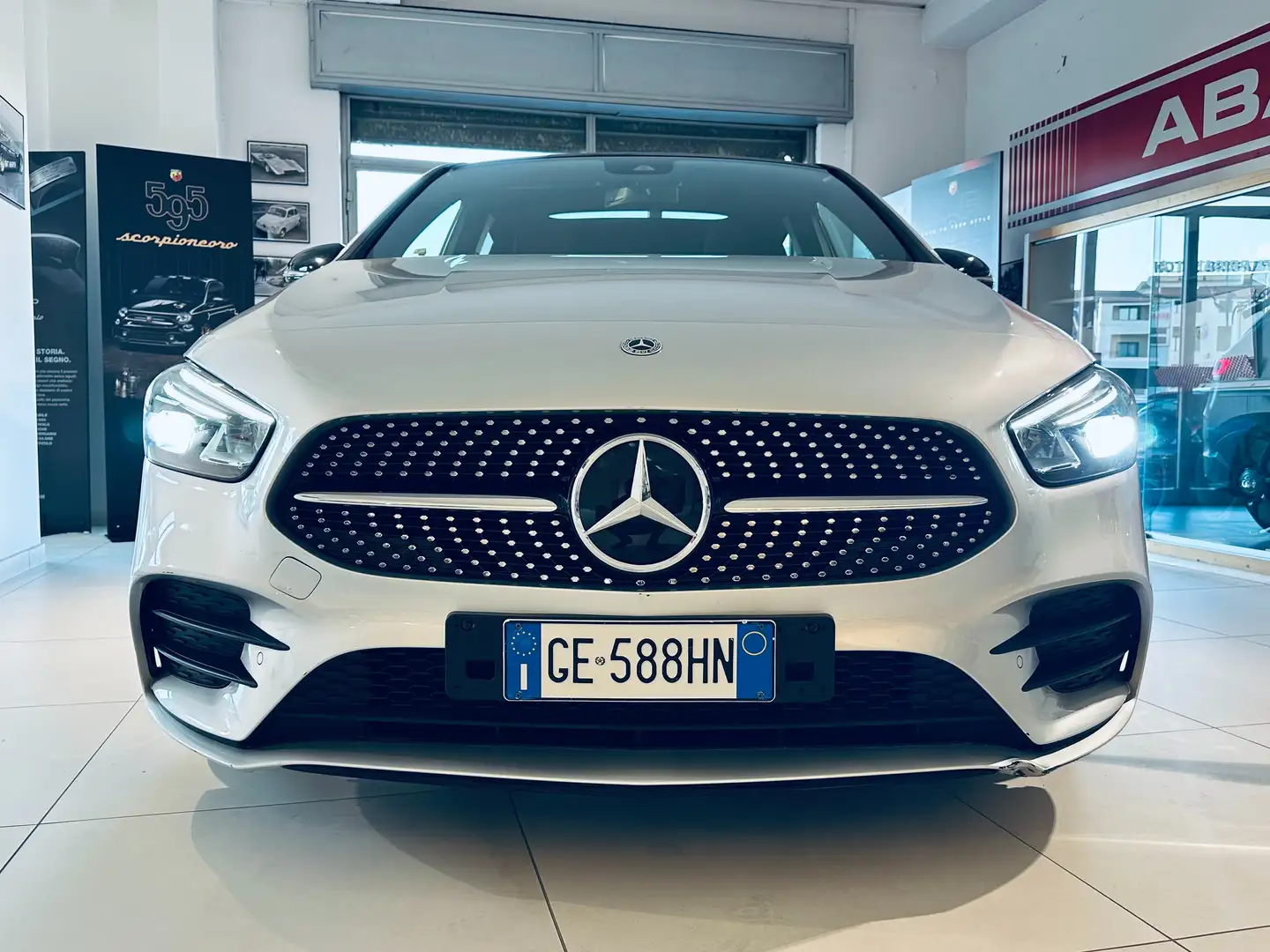 Mercedes-Benz B 200 B 200d Premium auto AMG TETTO, PACK LUCI Silber - 1