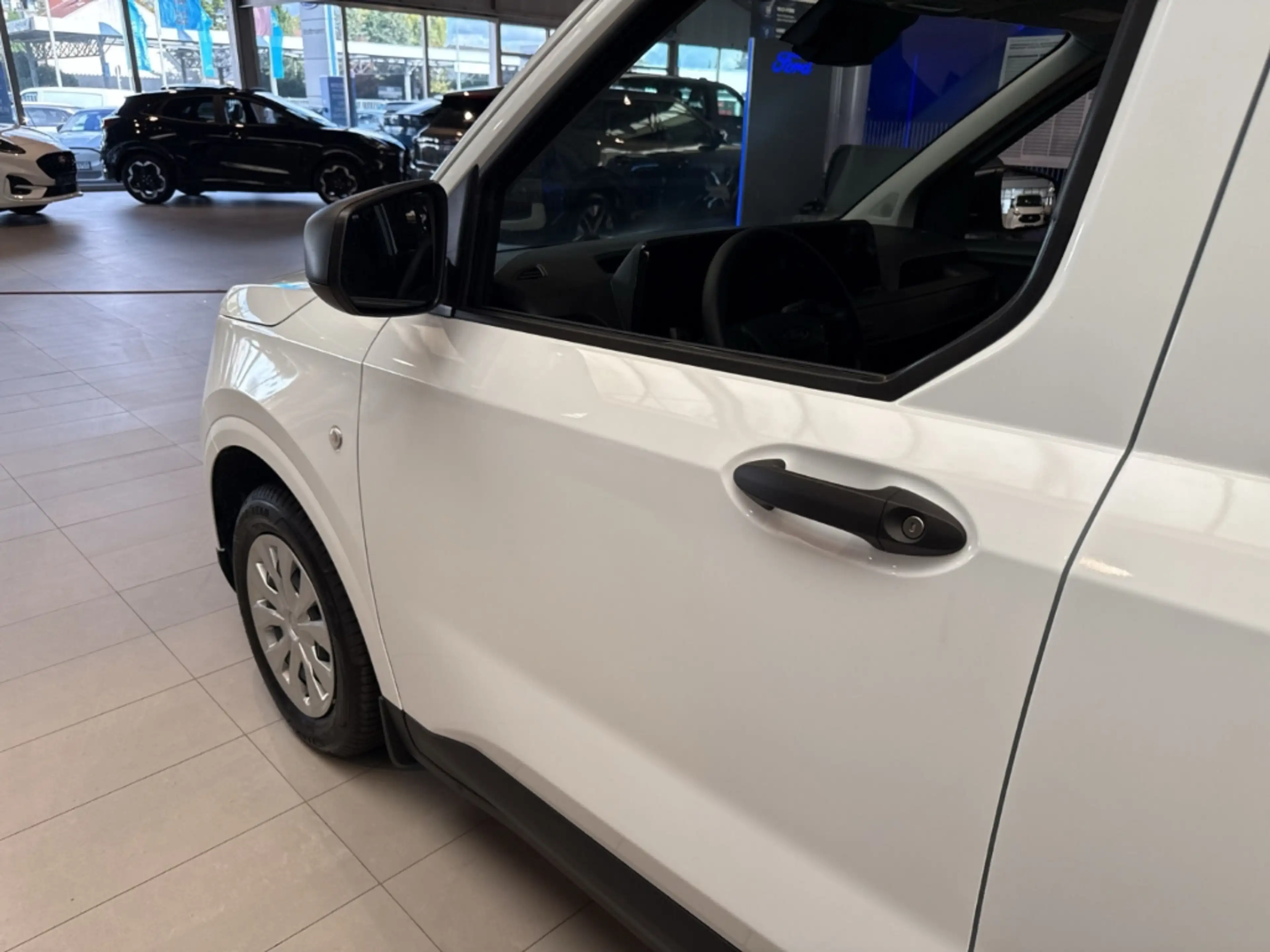Ford Transit Courier Trend AHK Apple CarPlay Android Auto 0,00 % FINANZ — photo 8