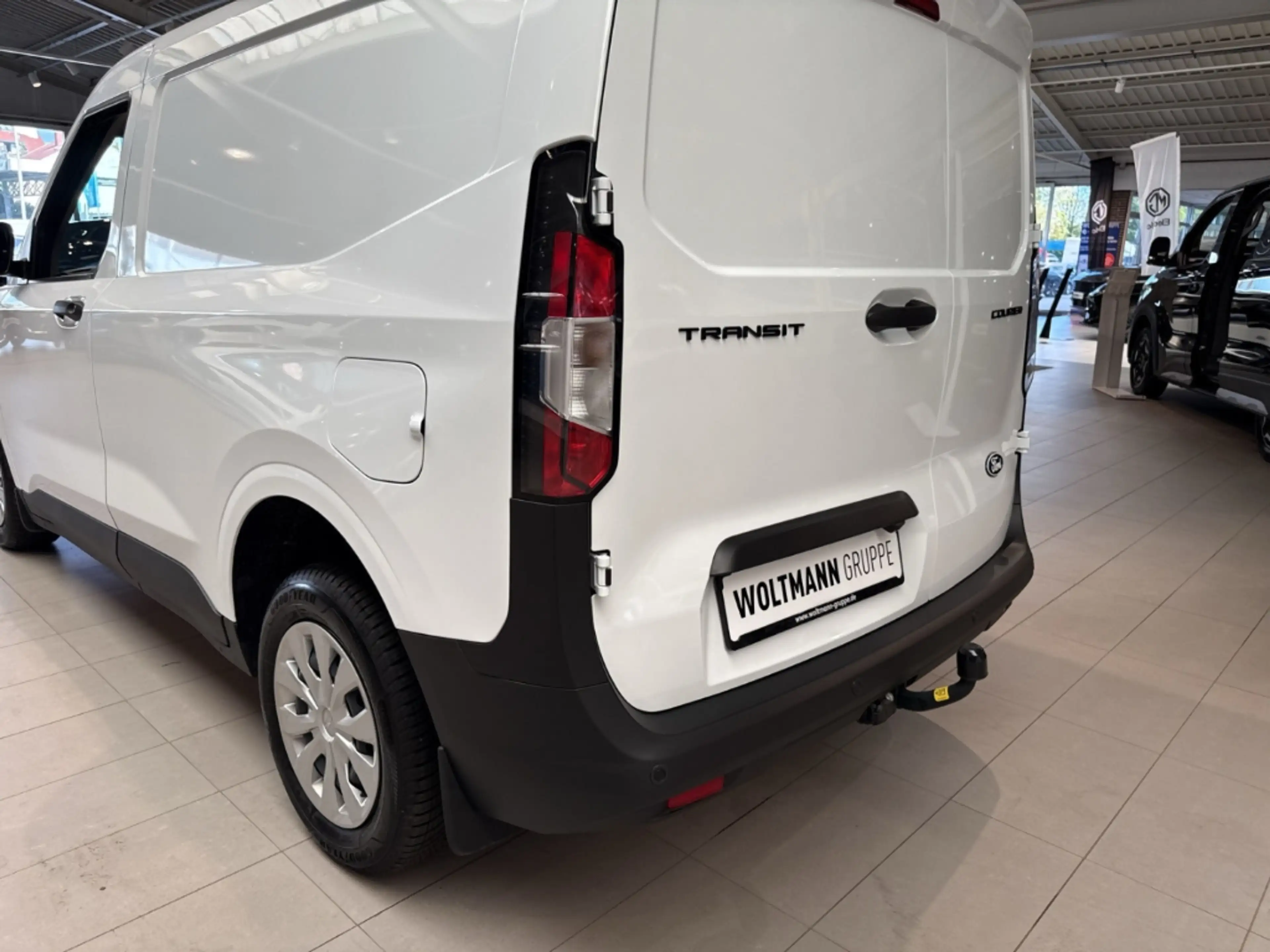 Ford Transit Courier Trend AHK Apple CarPlay Android Auto 0,00 % FINANZ — photo 12