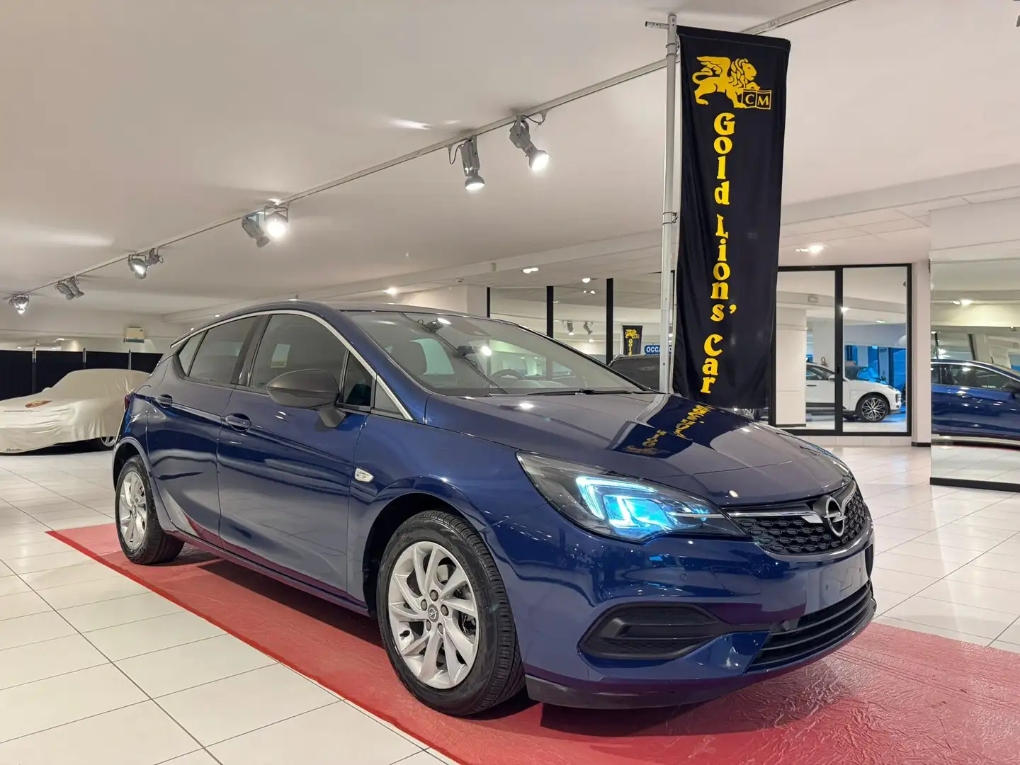 Opel Astra 1.5 cdti s Blau - 1