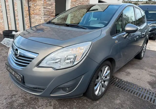 Opel Meriva II 1.7 CDTI 110 FAP Cosmo