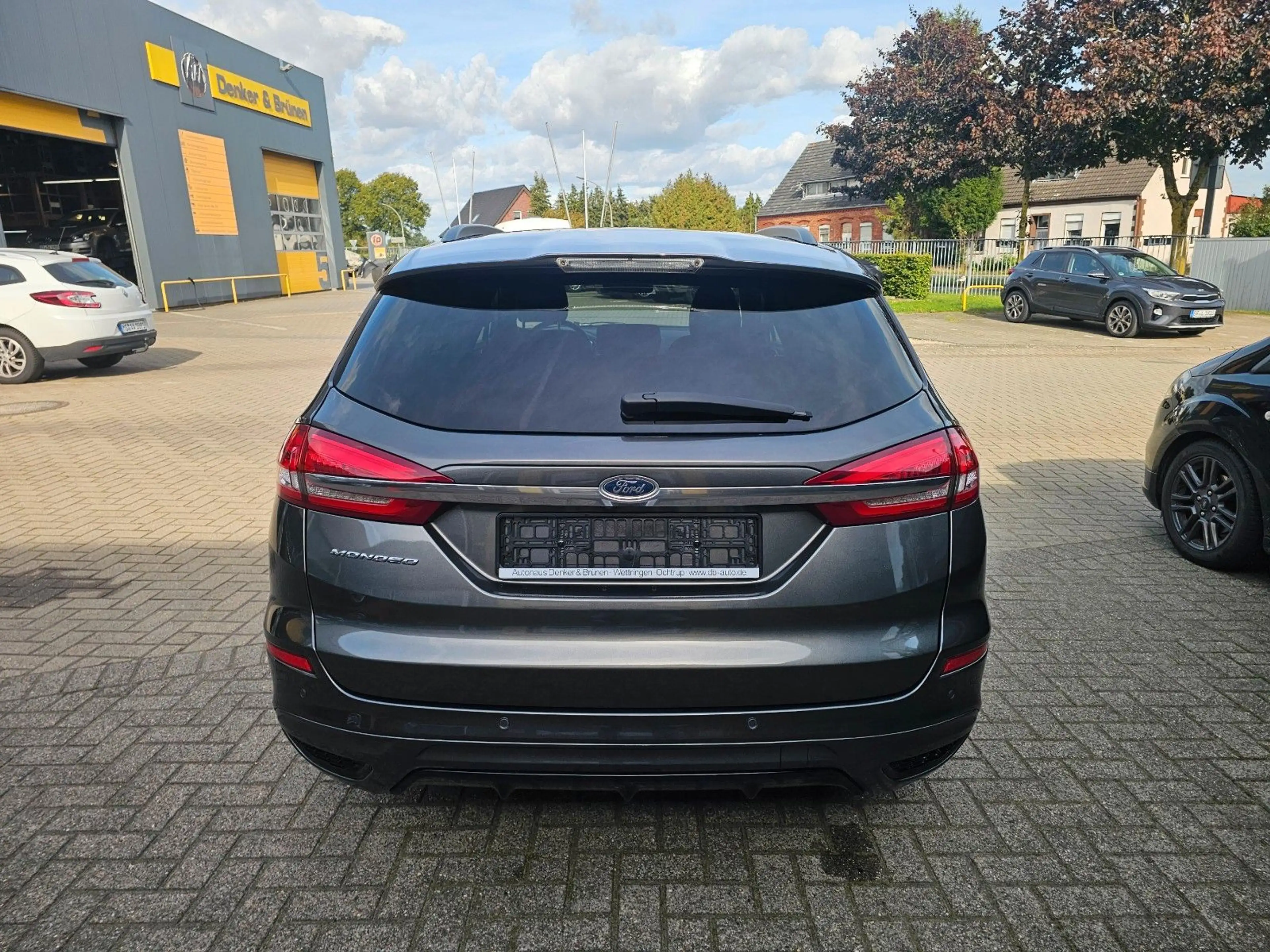 Ford Mondeo 1,5EcoBoost ST-Line Navi*LED*Winterpaket — photo 8