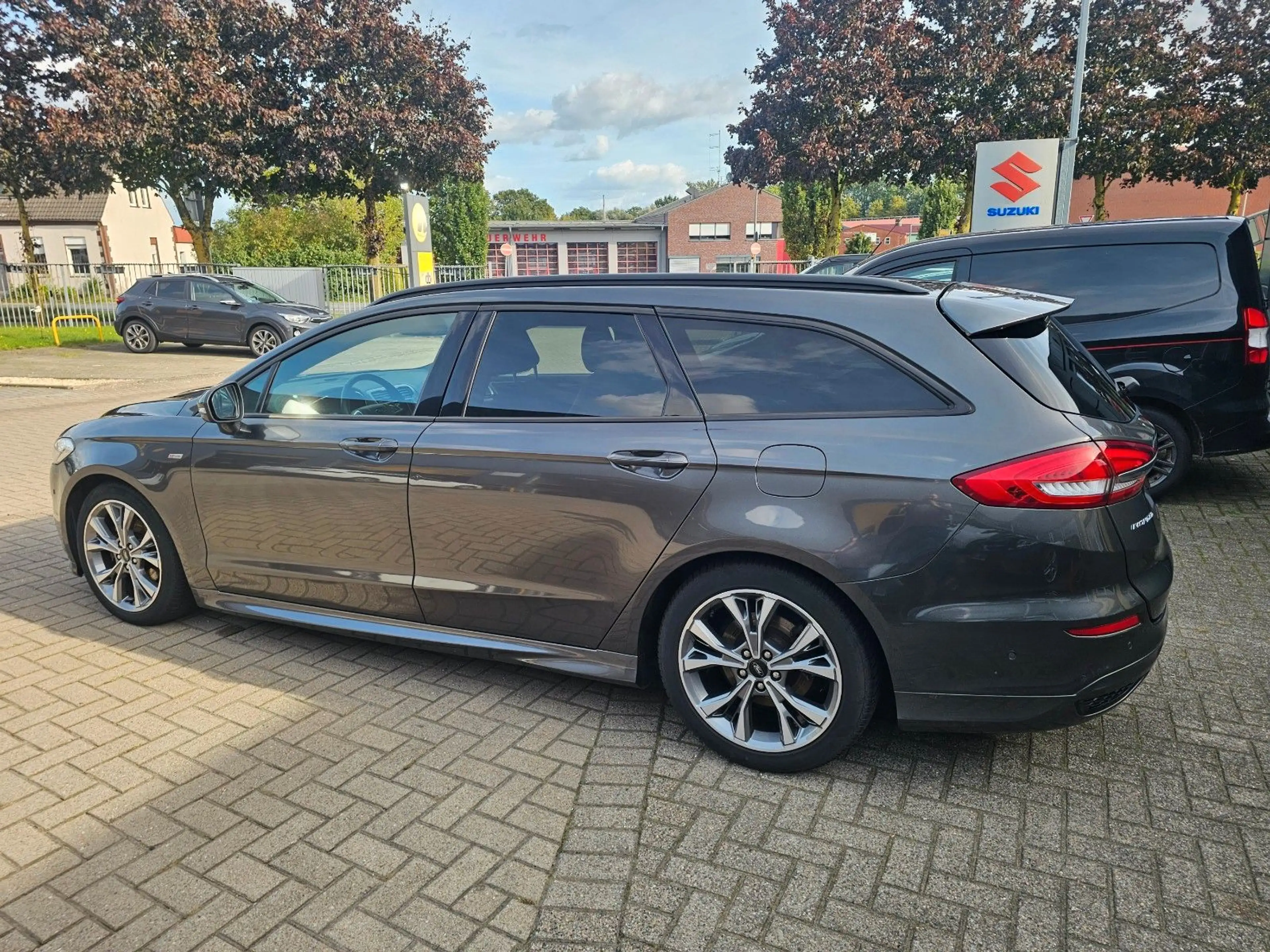 Ford Mondeo 1,5EcoBoost ST-Line Navi*LED*Winterpaket — photo 6
