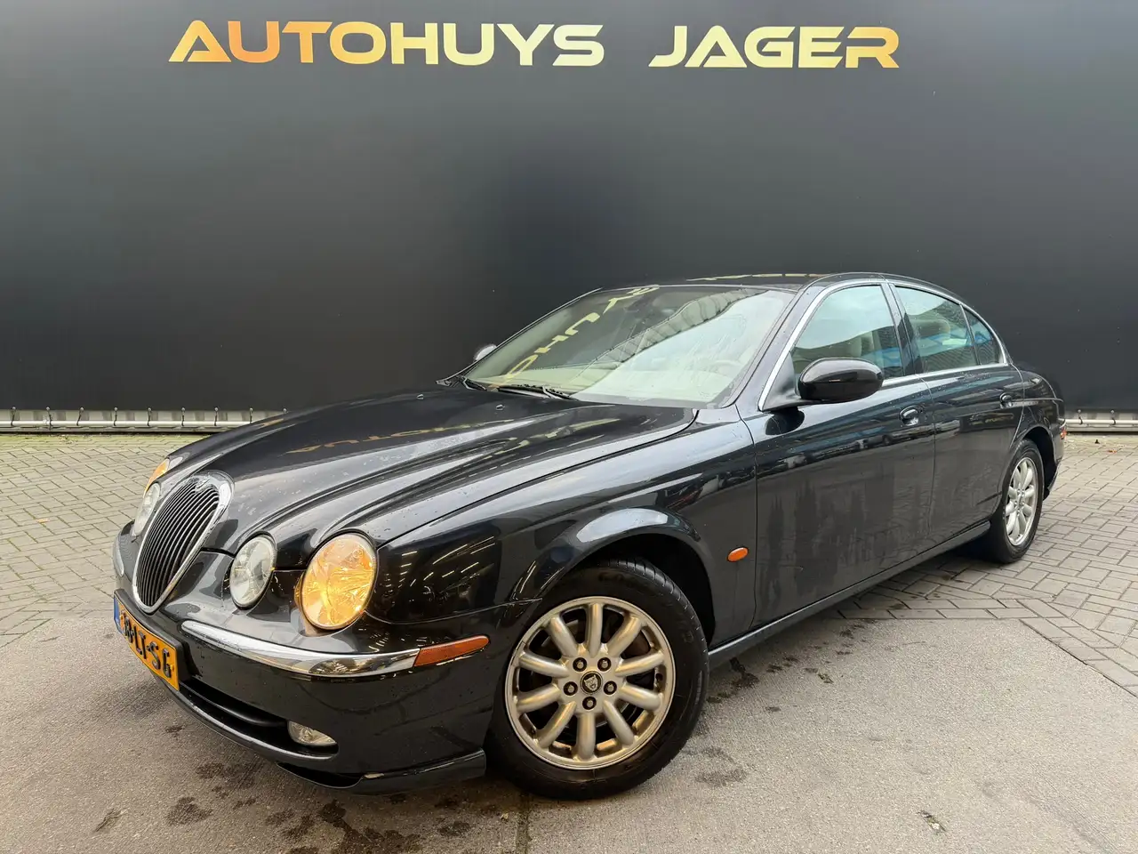Jaguar S-Type