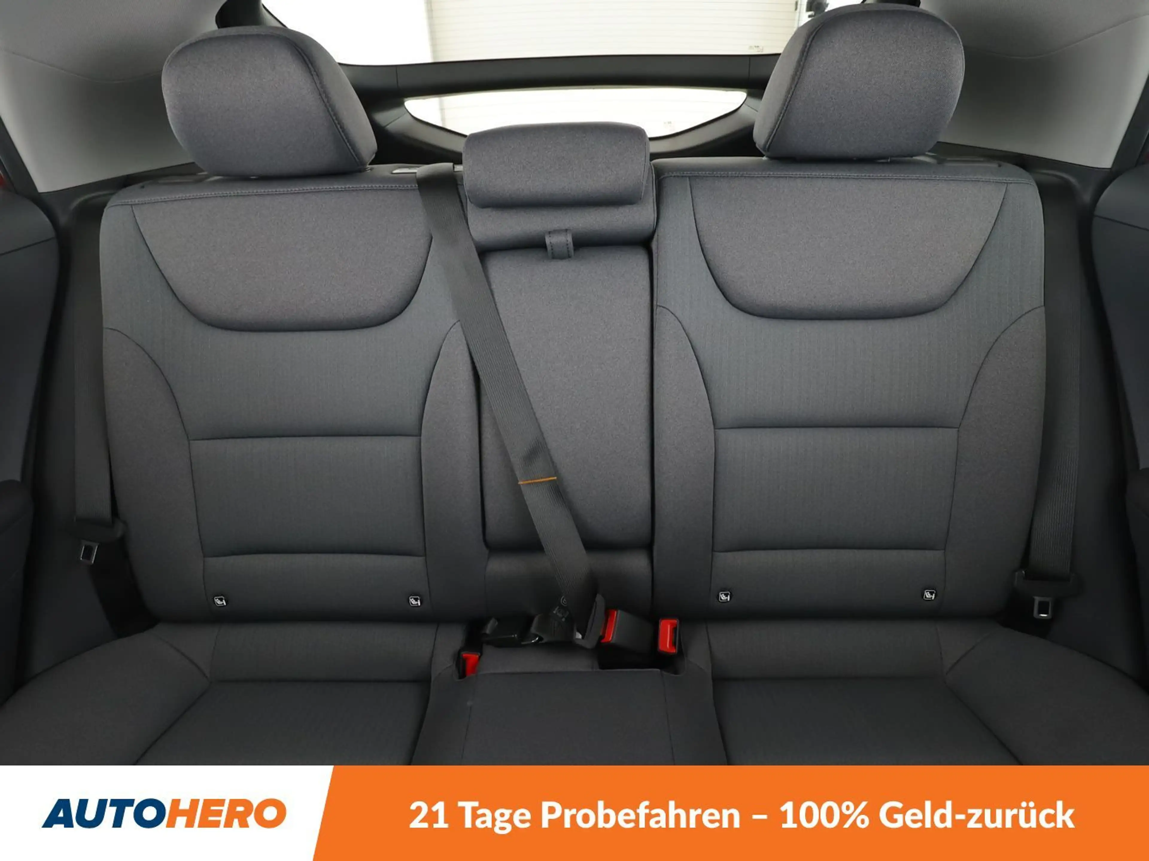 Hyundai IONIQ 1.6 Hybrid Advantage Aut.*NAVI*LED*CAM*ACC*SHZ*LHZ — photo 15