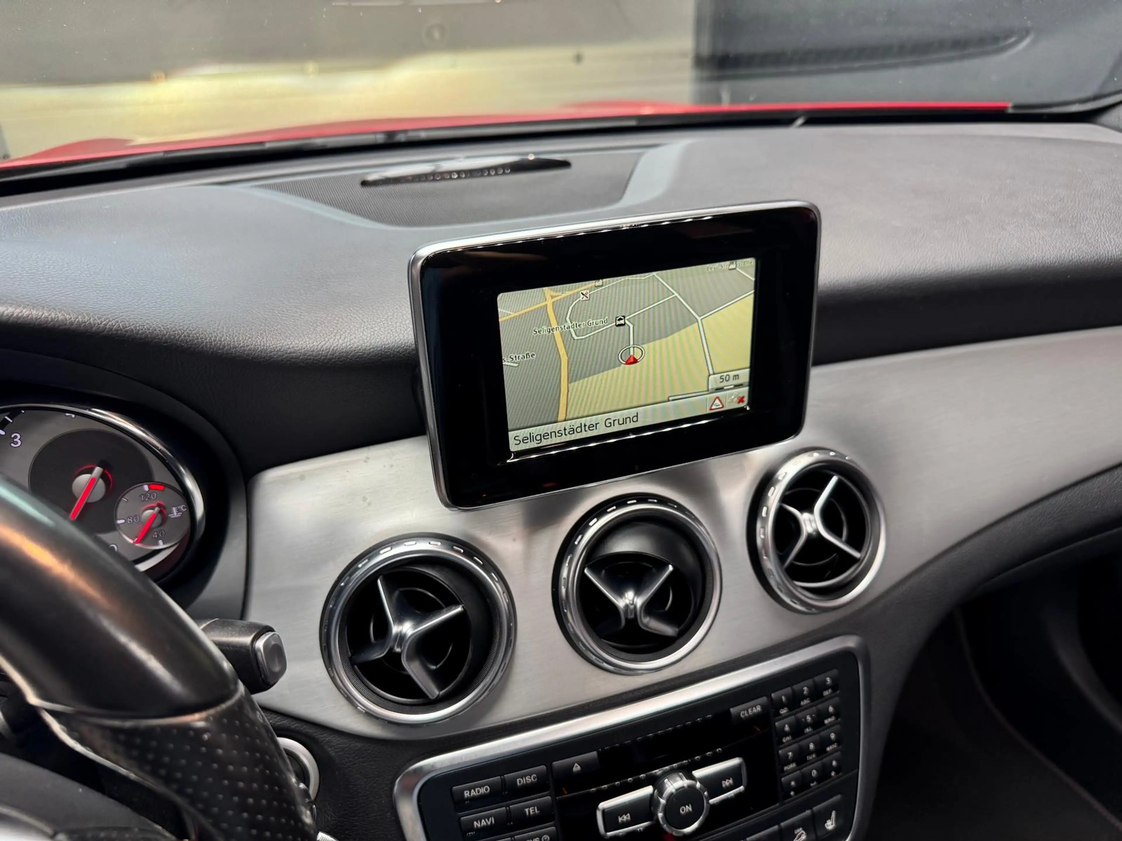 Mercedes-Benz GLA 220 4Matic 2.1 CDI+AMG+KAMERA+BI-XENON+NAVI+ — photo 26