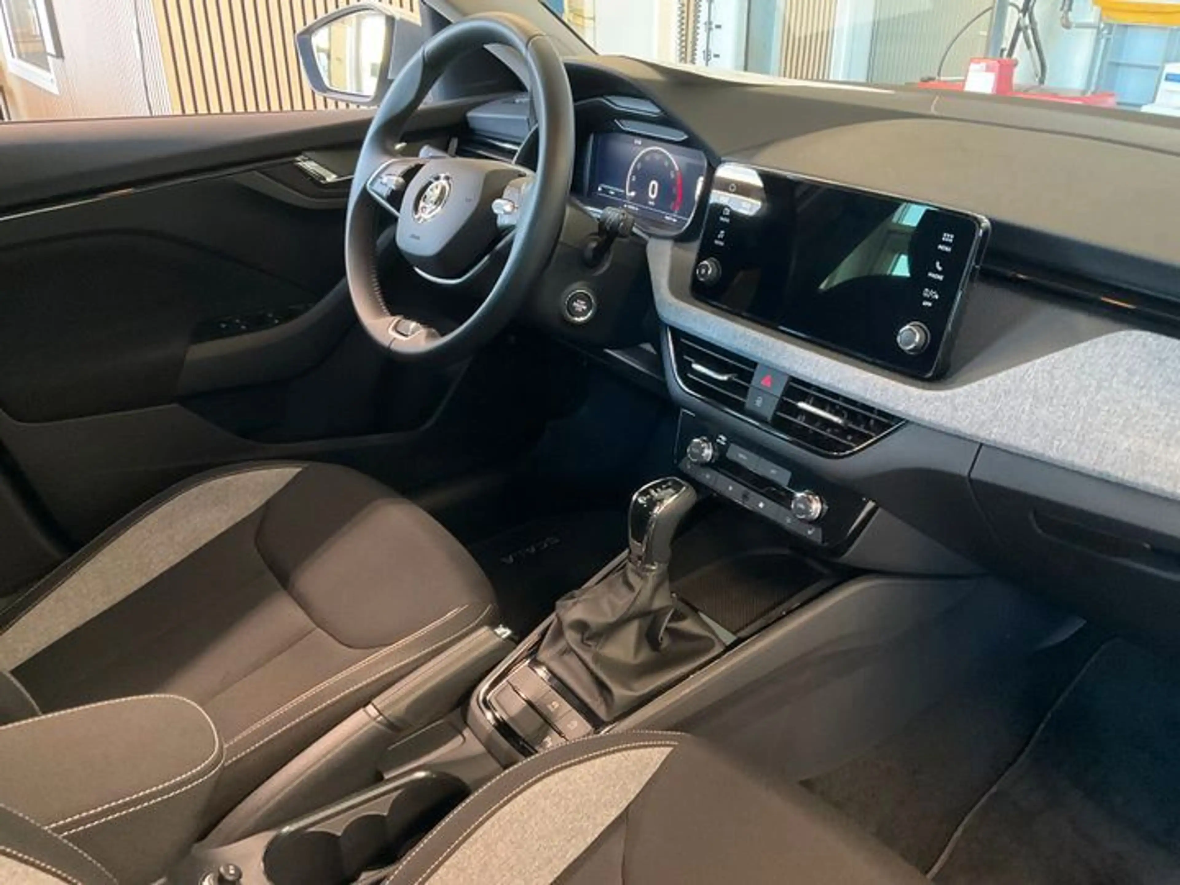 Skoda Scala Selection 1.0 TSI DSG Kamera elektr. Klapp — photo 6