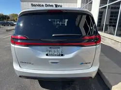 Chrysler Pacifica 2024