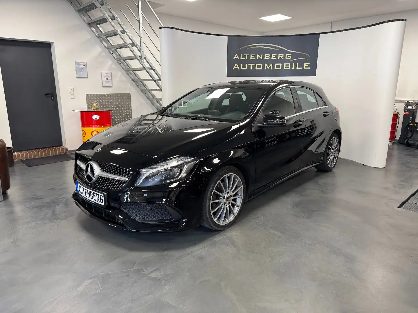 Mercedes-Benz A 200 Style PDC LED Kamera Navi Sitzhzg Tempomat Nero - 2